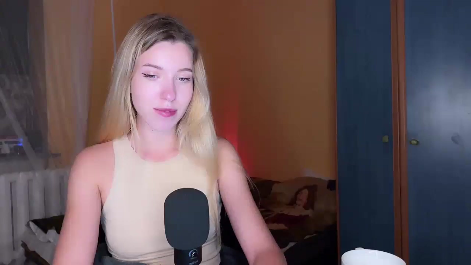 Gallery image thumbnail from OhhMyCherry's myfreecams stream on, 11/18/2024, 19:53 image 5 of 20