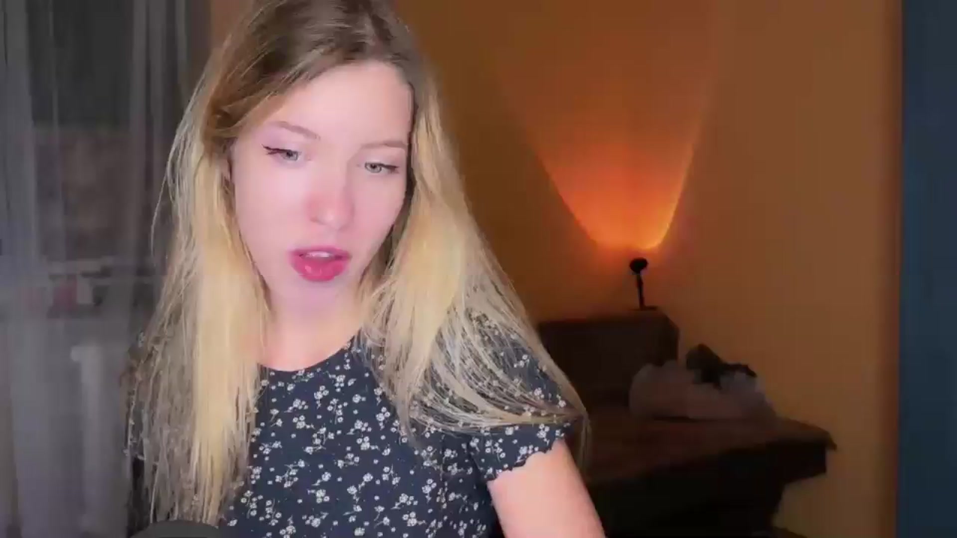 Gallery image thumbnail from OhhMyCherry's myfreecams stream on, 11/30/2024, 19:55 image 5 of 20