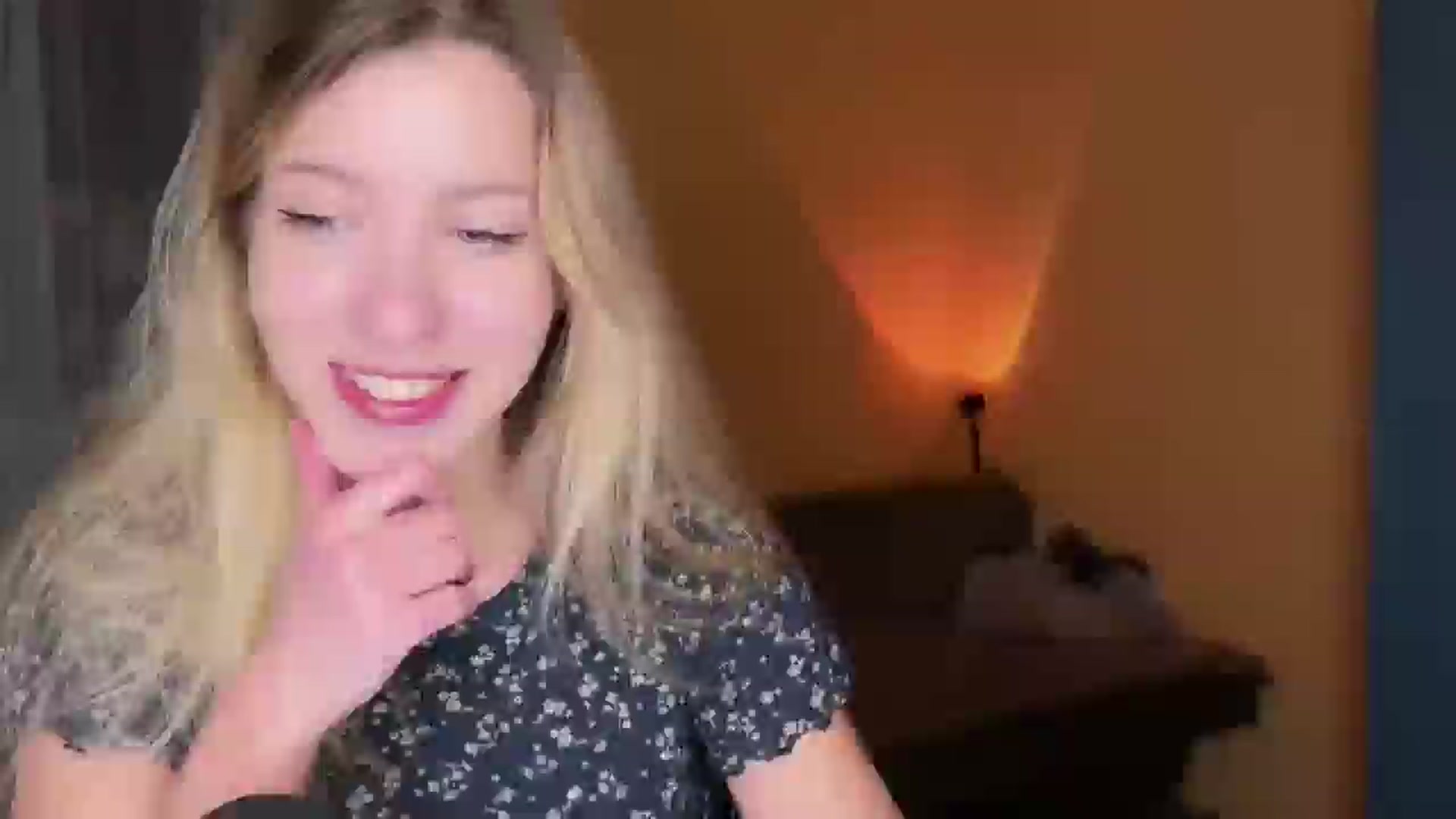 Gallery image thumbnail from OhhMyCherry's myfreecams stream on, 11/30/2024, 19:55 image 4 of 20
