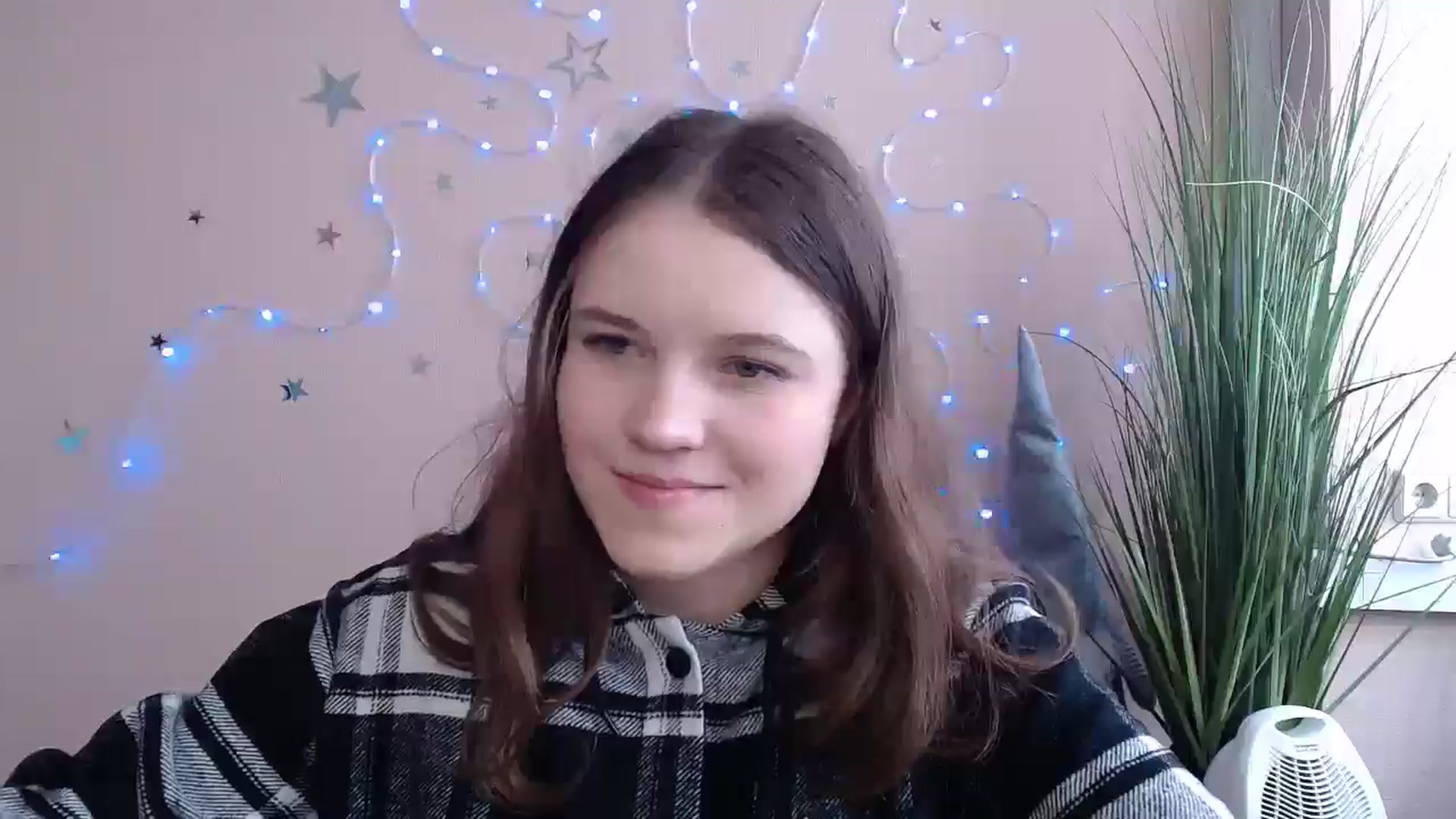 Gallery image thumbnail from Ohhh_My's myfreecams stream on, 04/12/2026, 13:37 image 4 of 20