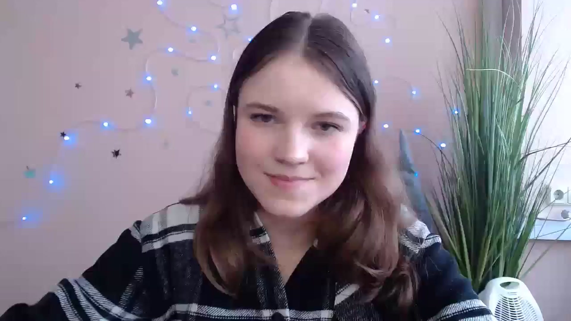 Gallery image thumbnail from Ohhh_My's myfreecams stream on, 04/12/2026, 14:44 image 5 of 20