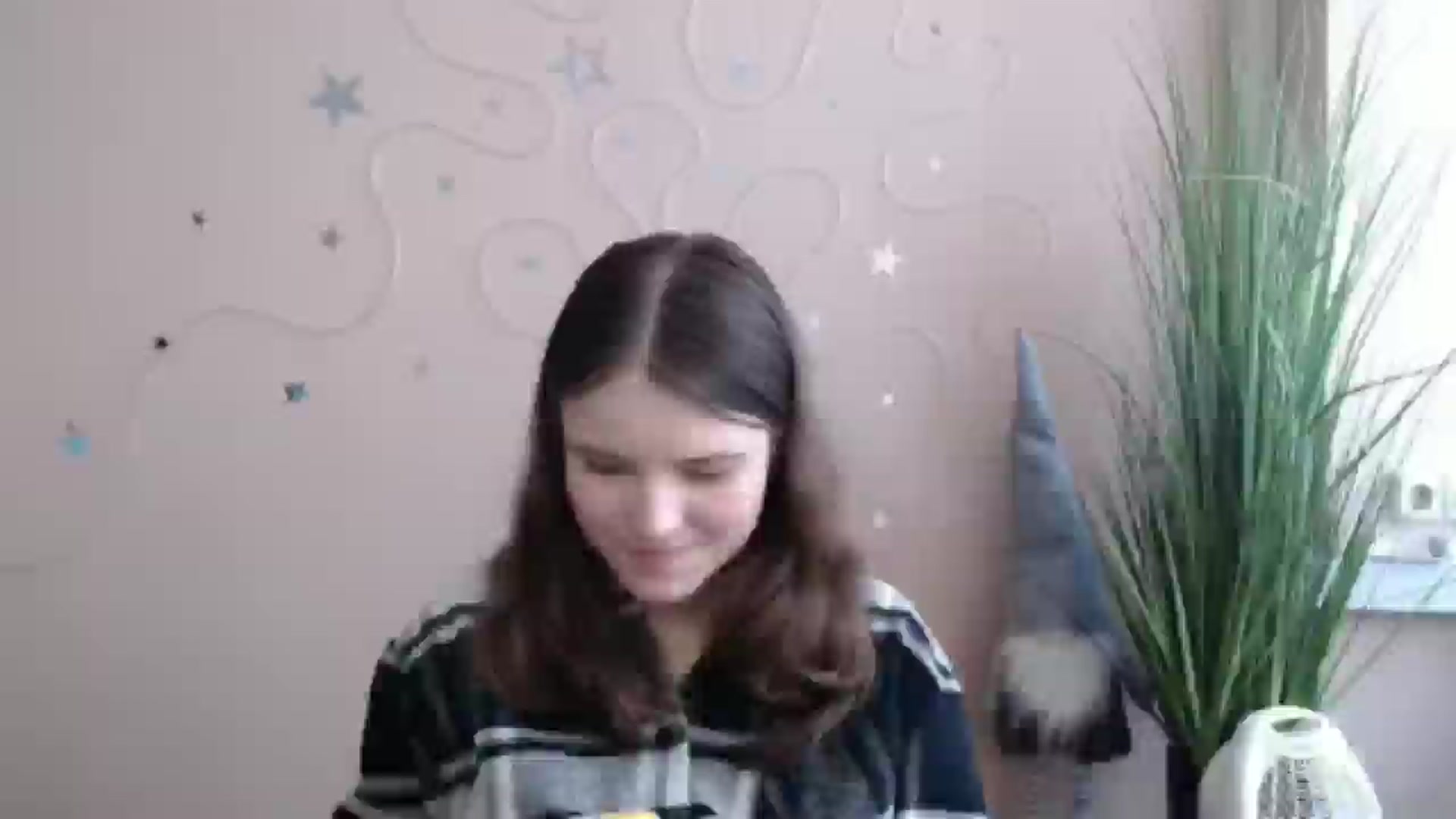 Gallery image thumbnail from Ohhh_My's myfreecams stream on, 04/12/2026, 14:44 image 16 of 20
