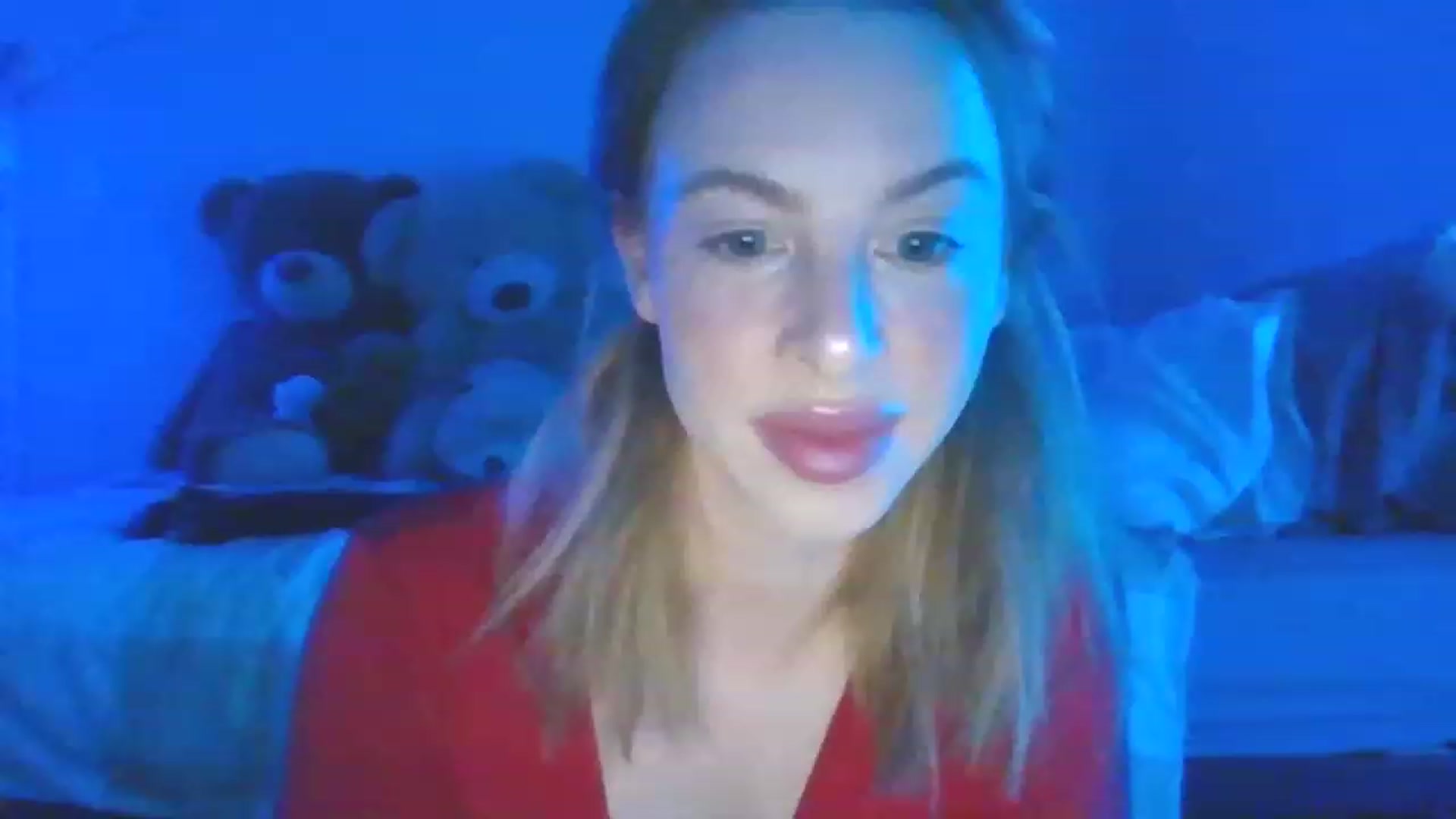 Gallery image thumbnail from Ohhhloulou's myfreecams stream on, 02/13/2023, 11:01 image 5 of 20