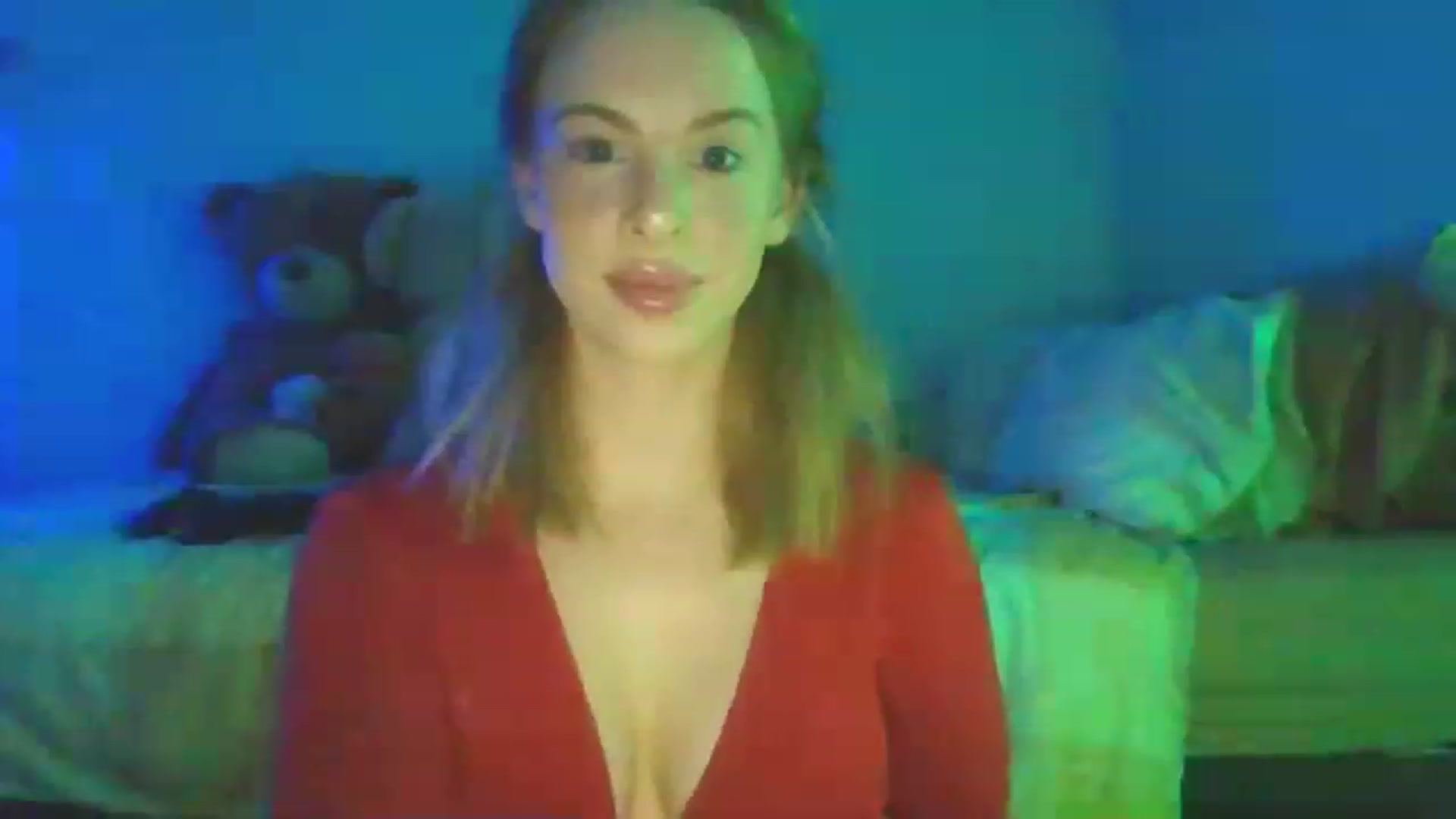 Gallery image thumbnail from Ohhhloulou's myfreecams stream on, 02/13/2023, 11:01 image 13 of 20