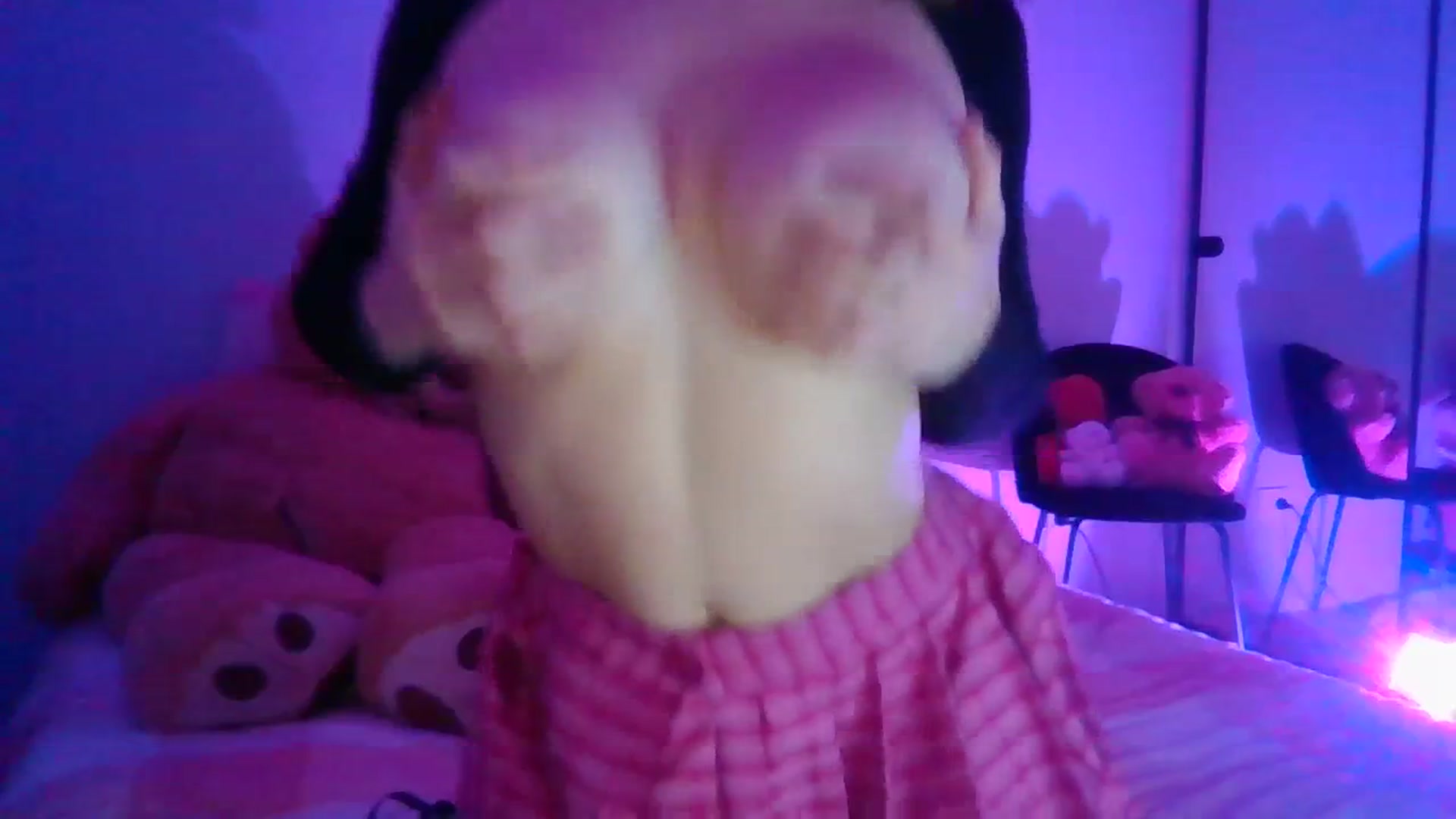 Gallery image thumbnail from Ohhhloulou's myfreecams stream on, 07/11/2023, 11:58 image 19 of 20
