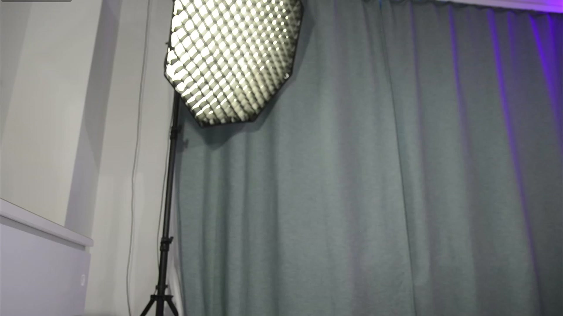 Gallery image thumbnail from Ohhliviaa's myfreecams stream on, 01/07/2024, 13:49 image 7 of 20