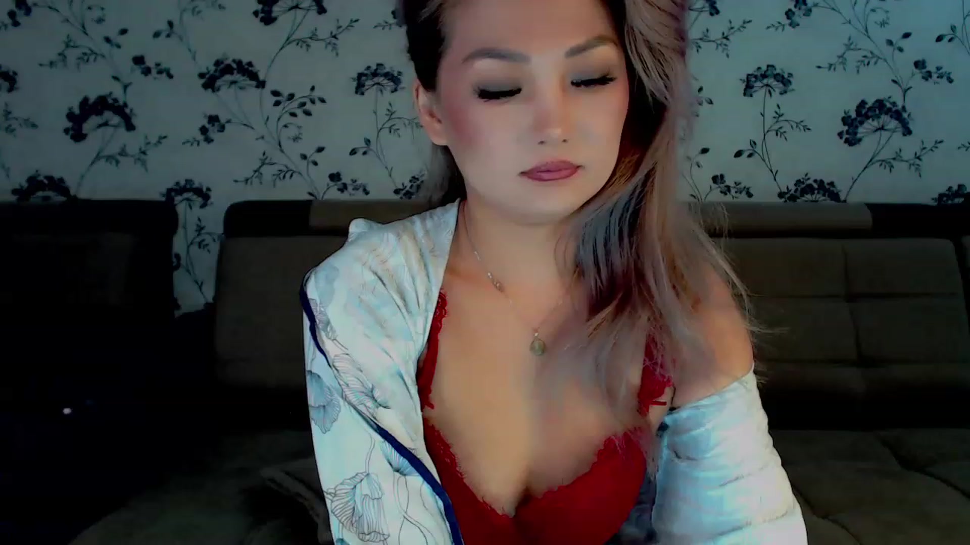 Gallery image thumbnail from Oiuysgdb's myfreecams stream on, 11/28/2022, 11:48 image 2 of 20