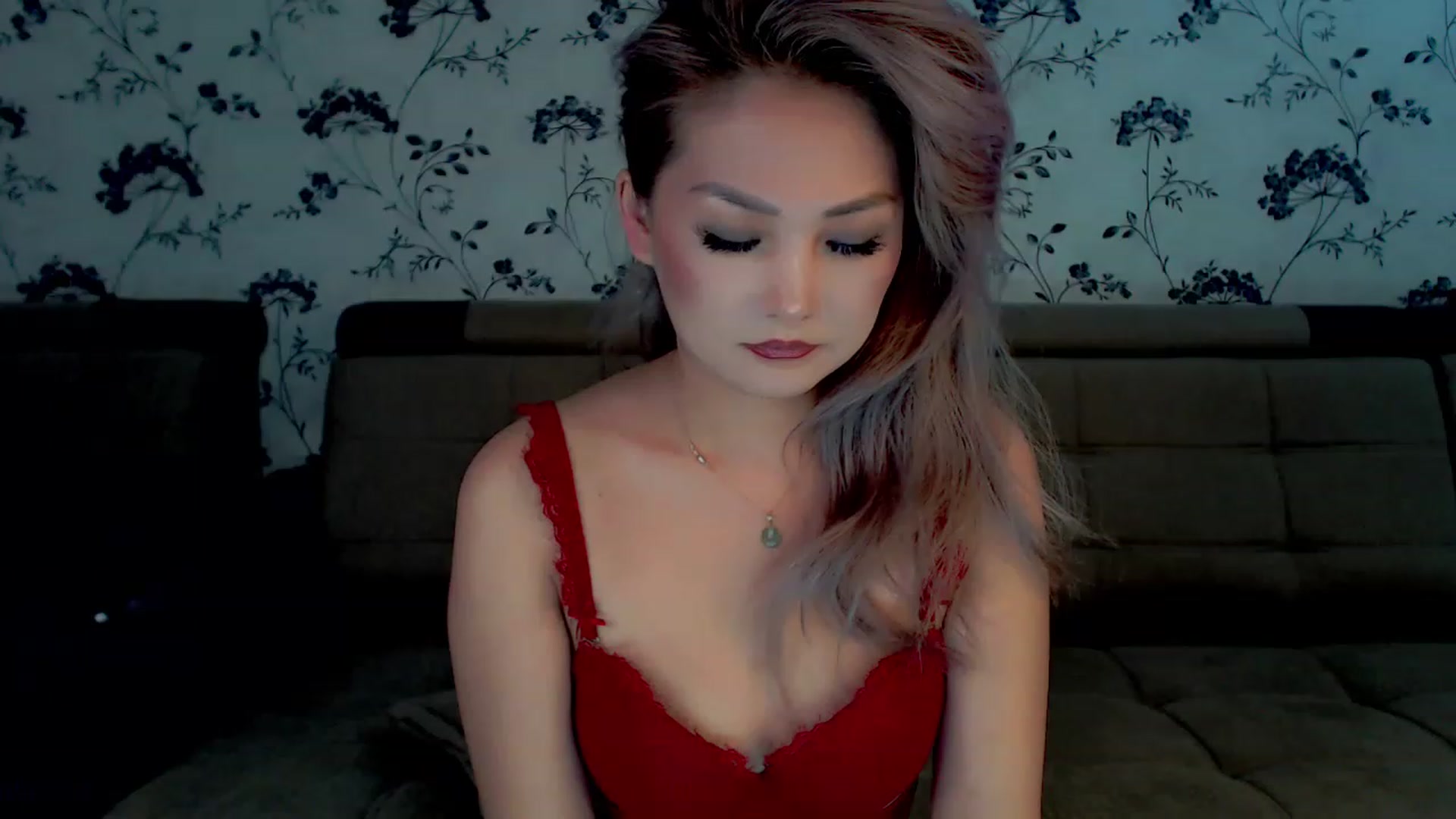 Gallery image thumbnail from Oiuysgdb's myfreecams stream on, 11/28/2022, 11:48 image 18 of 20