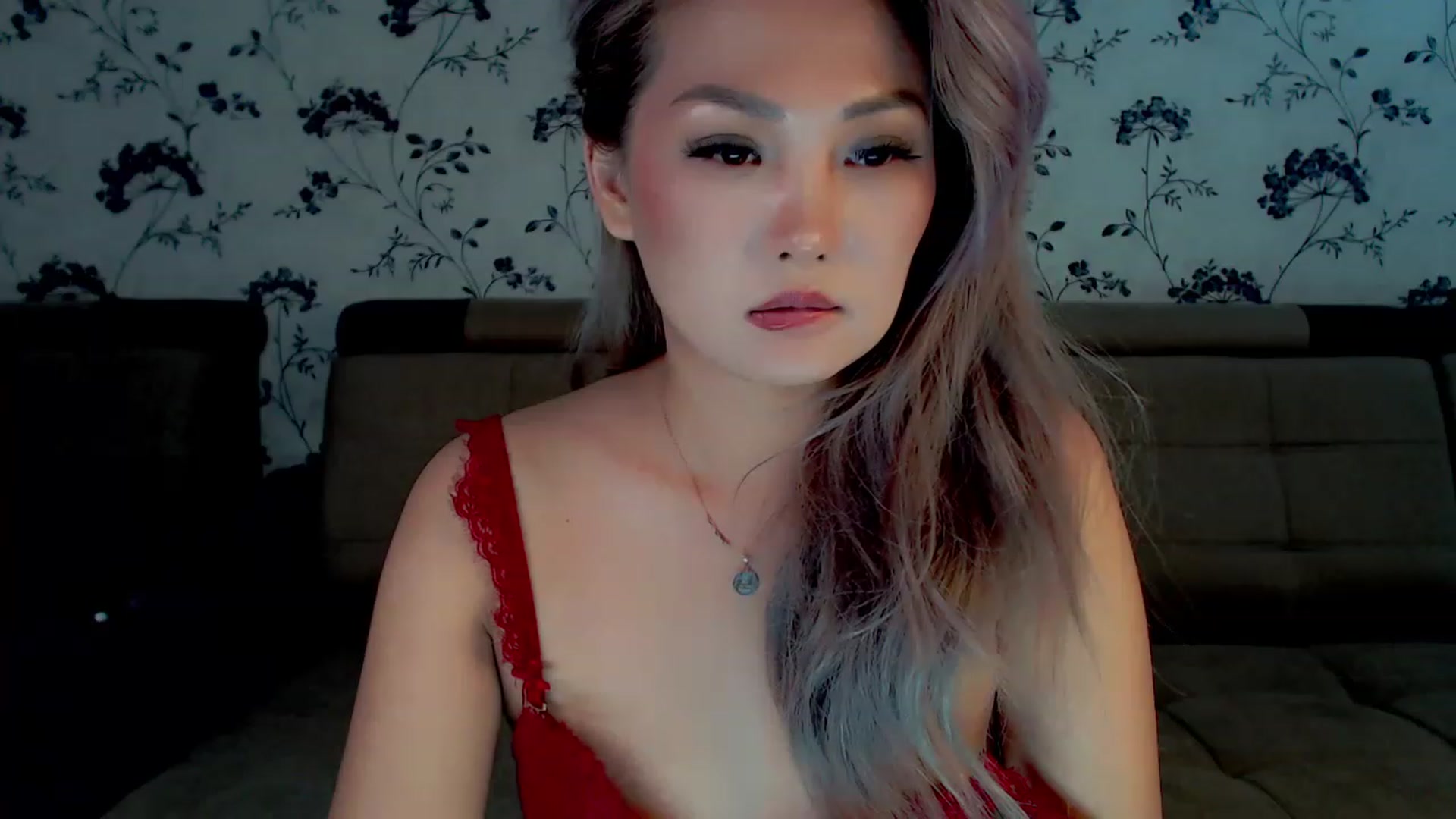 Gallery image thumbnail from Oiuysgdb's myfreecams stream on, 11/28/2022, 15:03 image 15 of 20