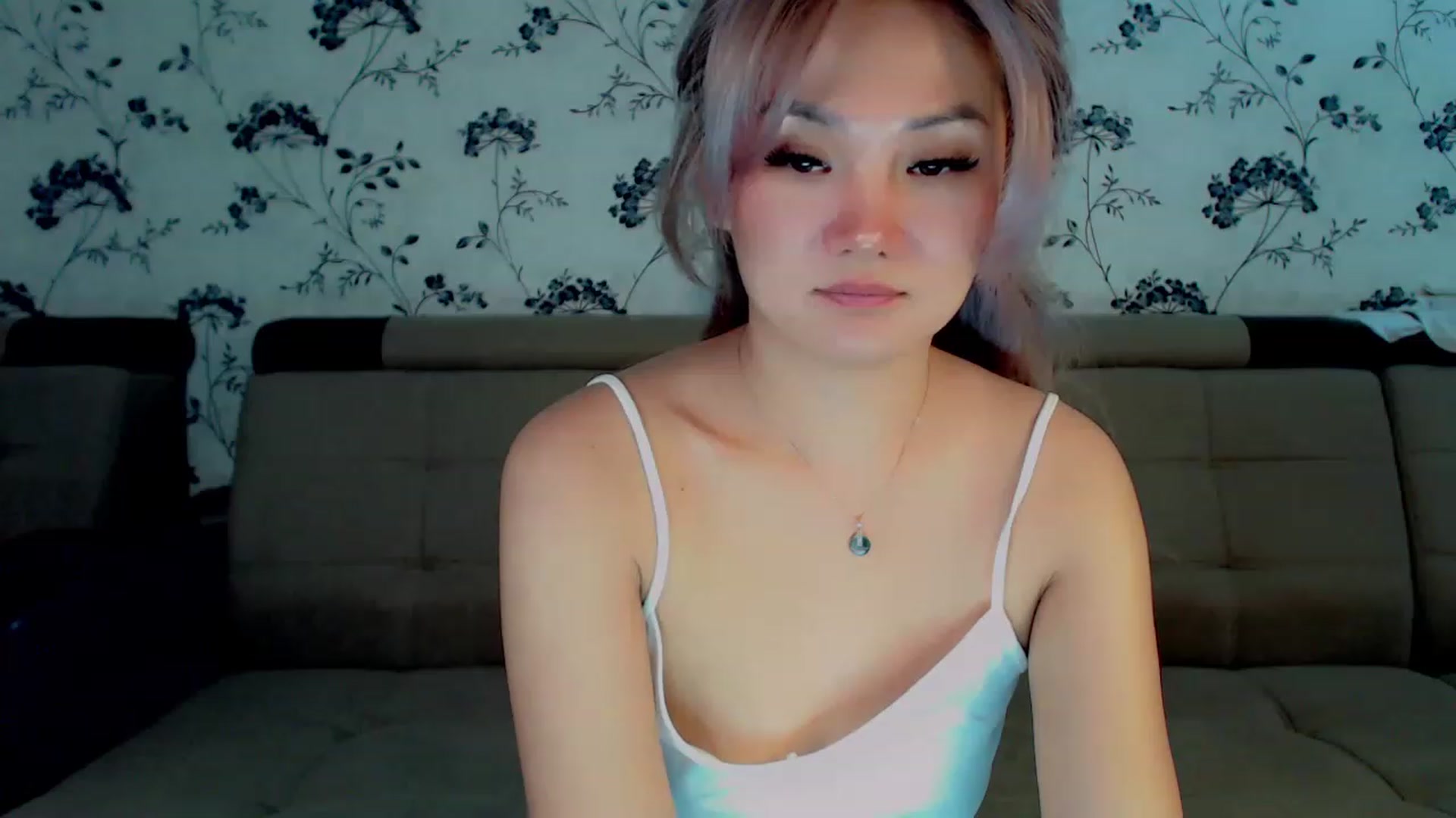 Gallery image thumbnail from Oiuysgdb's myfreecams stream on, 12/05/2022, 14:41 image 3 of 20