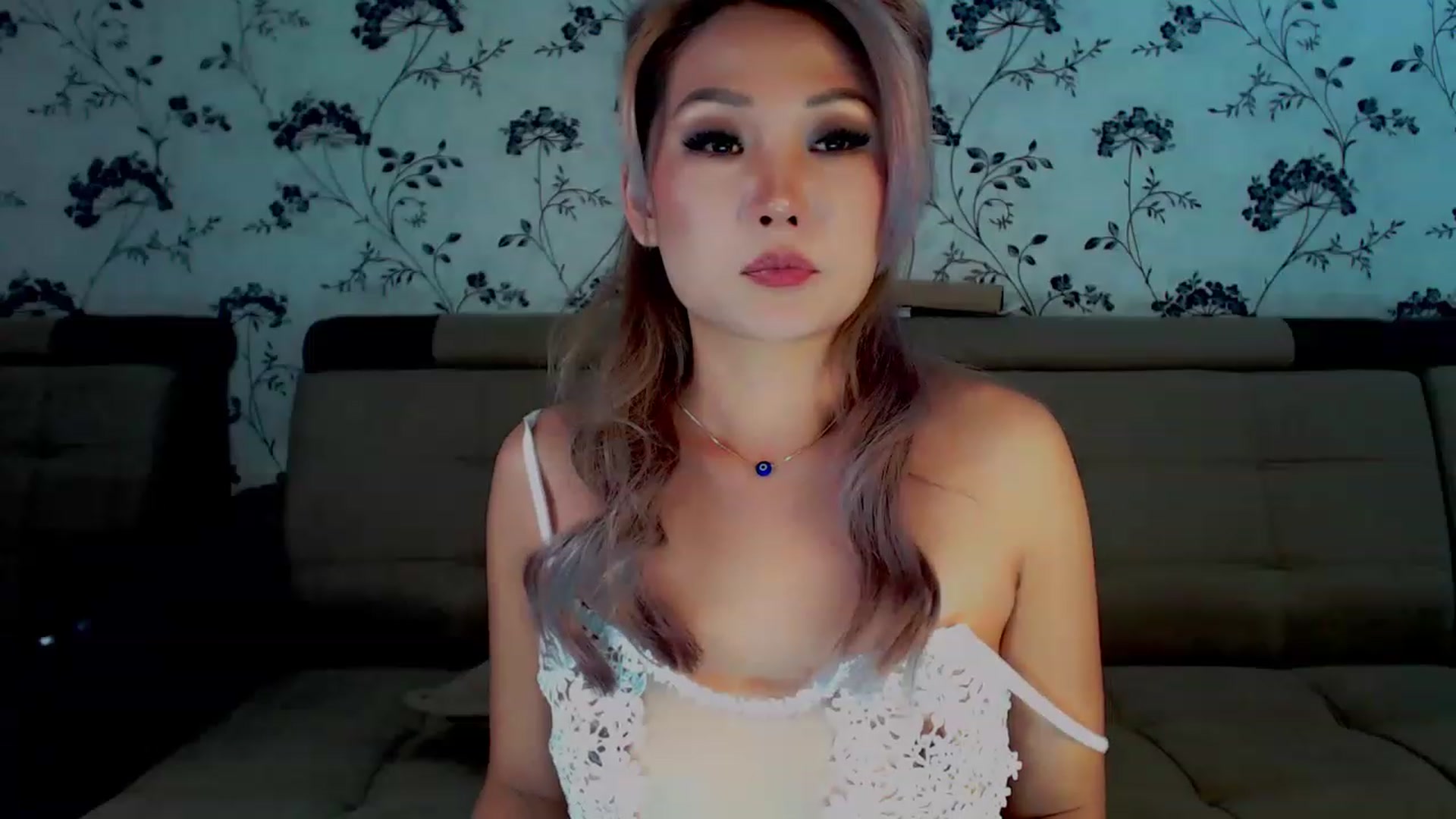 Gallery image thumbnail from Oiuysgdb's myfreecams stream on, 12/06/2022, 14:39 image 4 of 20