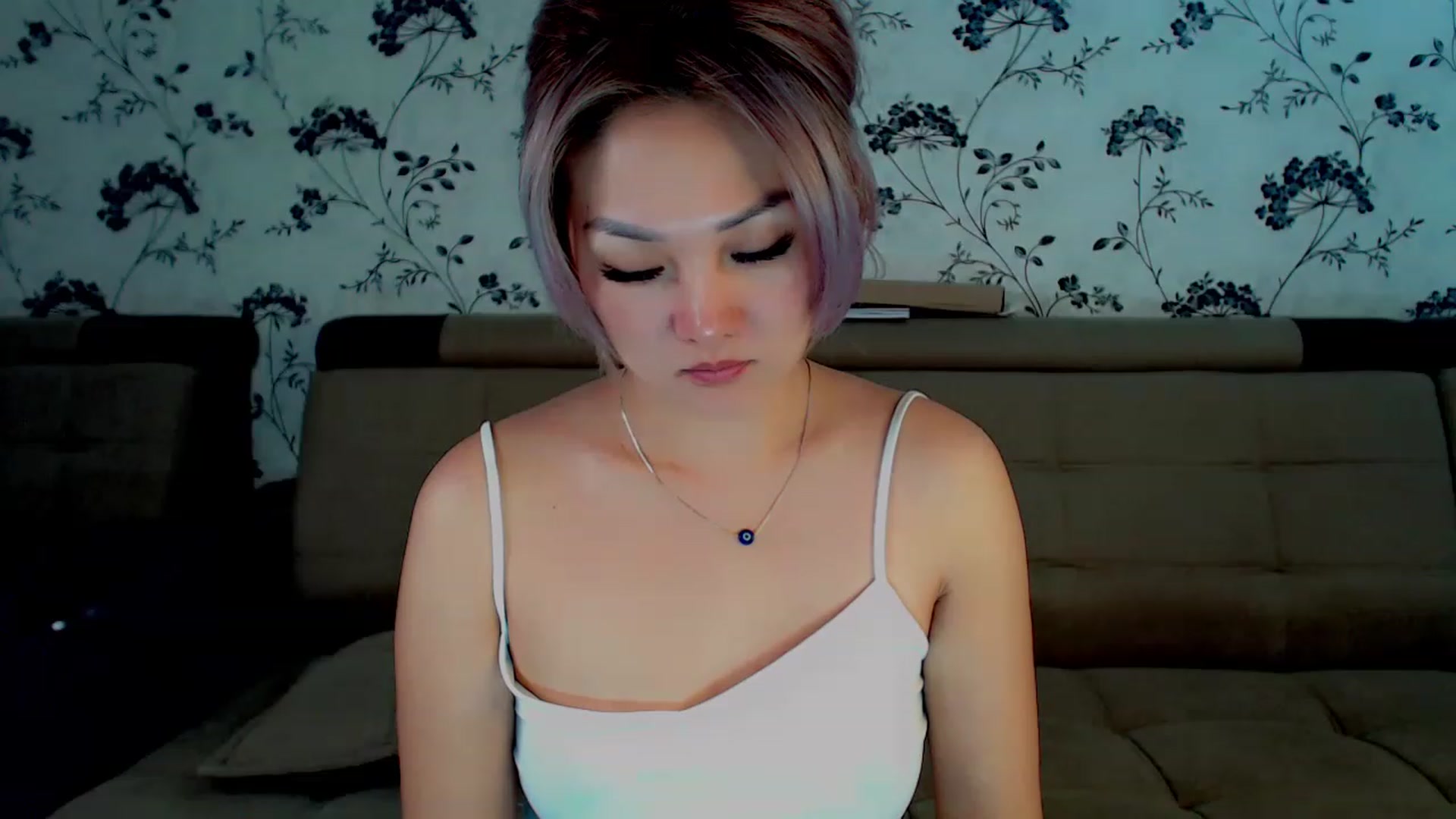 Gallery image thumbnail from Oiuysgdb's myfreecams stream on, 12/07/2022, 13:31 image 20 of 20