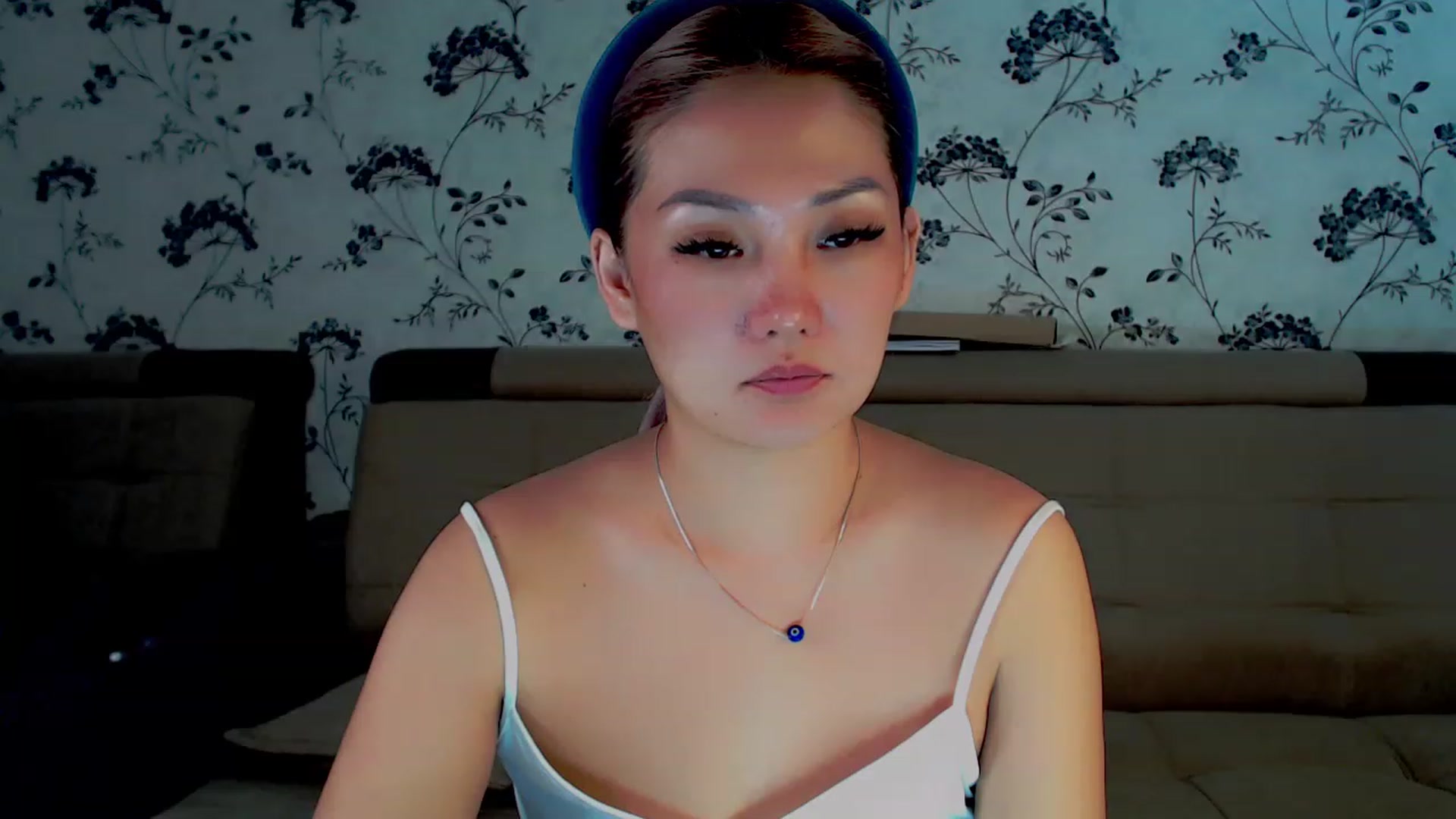 Gallery image thumbnail from Oiuysgdb's myfreecams stream on, 12/09/2022, 11:53 image 18 of 20