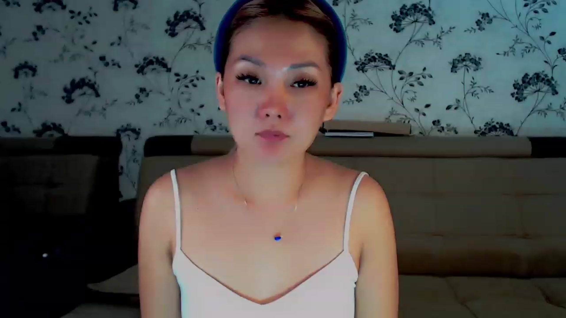 Gallery image thumbnail from Oiuysgdb's myfreecams stream on, 12/09/2022, 11:53 image 7 of 20