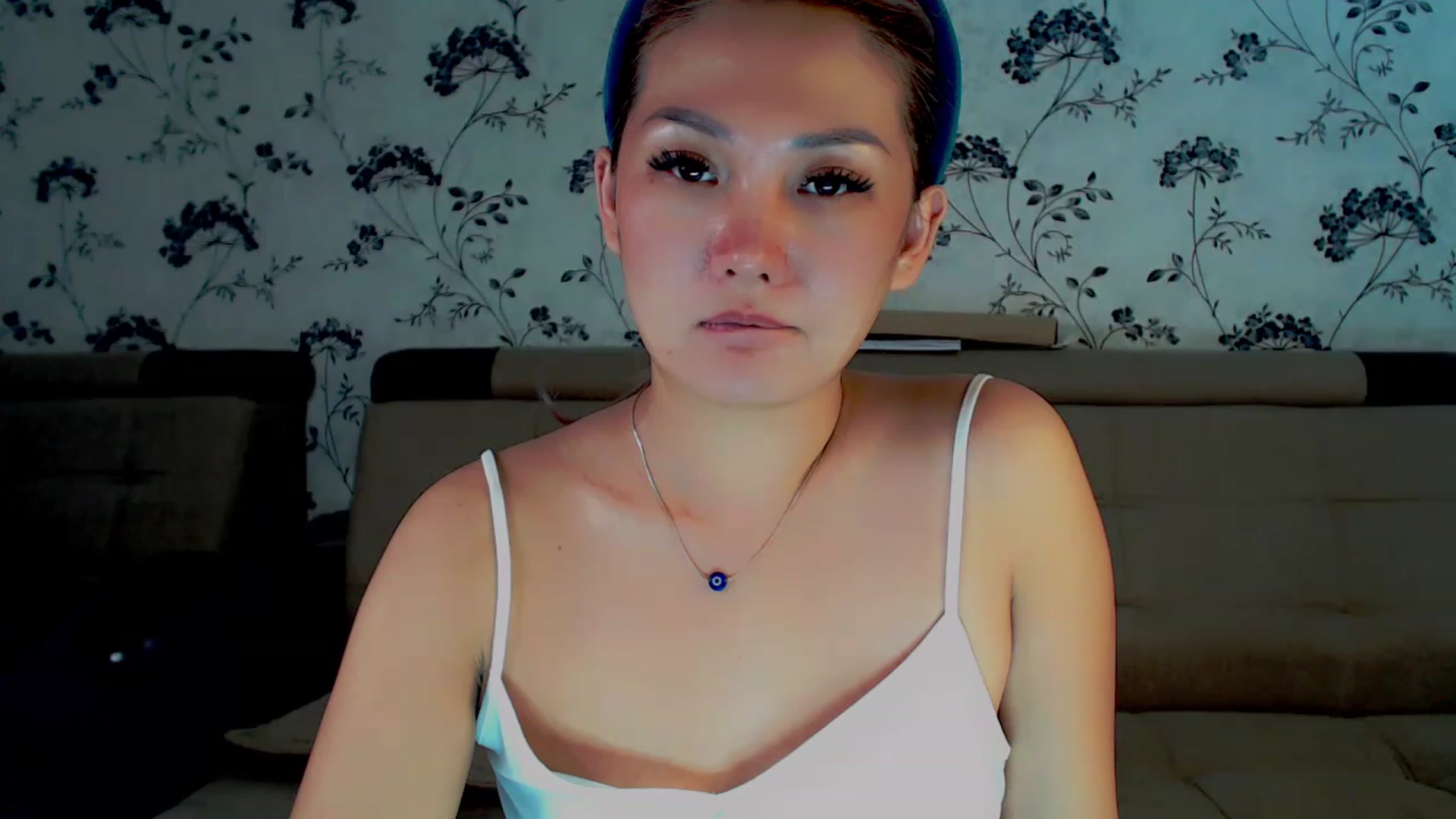 Gallery image thumbnail from Oiuysgdb's myfreecams stream on, 12/09/2022, 13:08 image 16 of 20