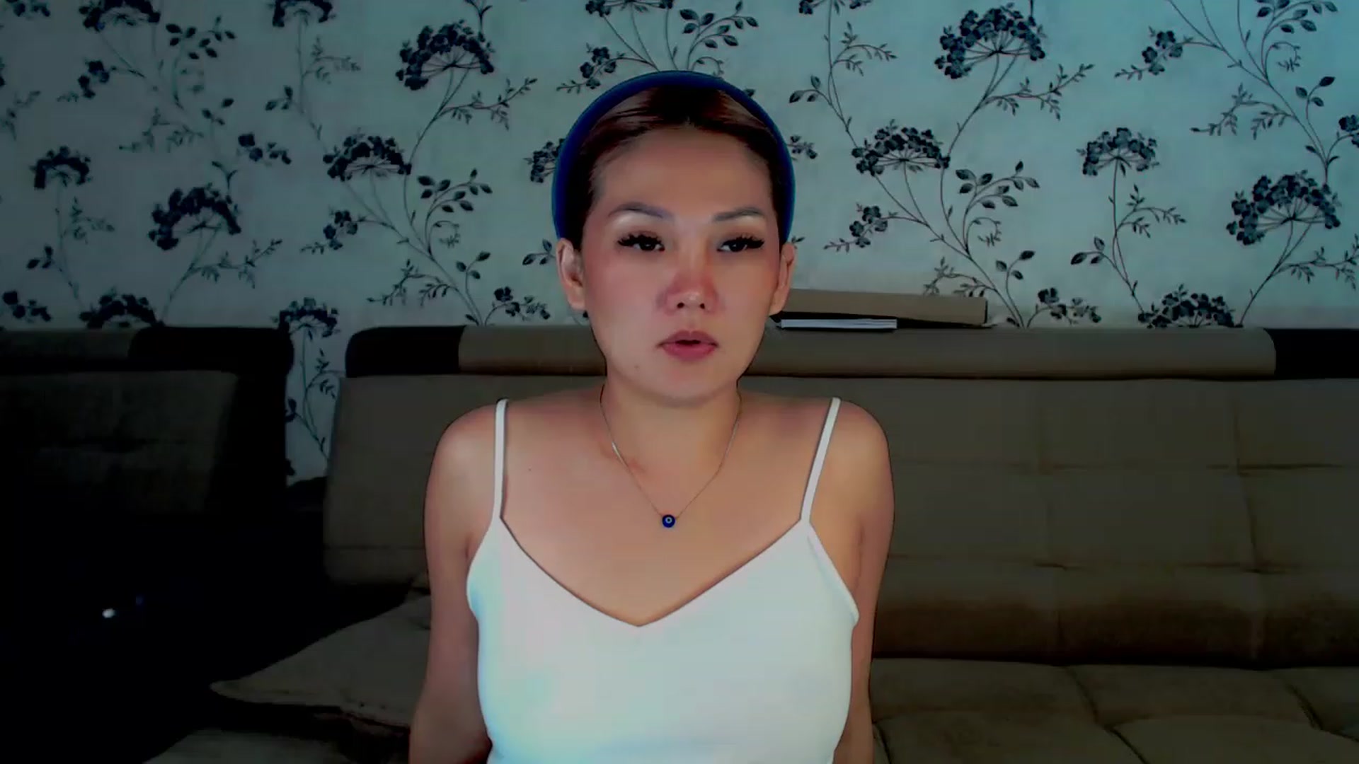 Gallery image thumbnail from Oiuysgdb's myfreecams stream on, 12/09/2022, 13:08 image 4 of 20