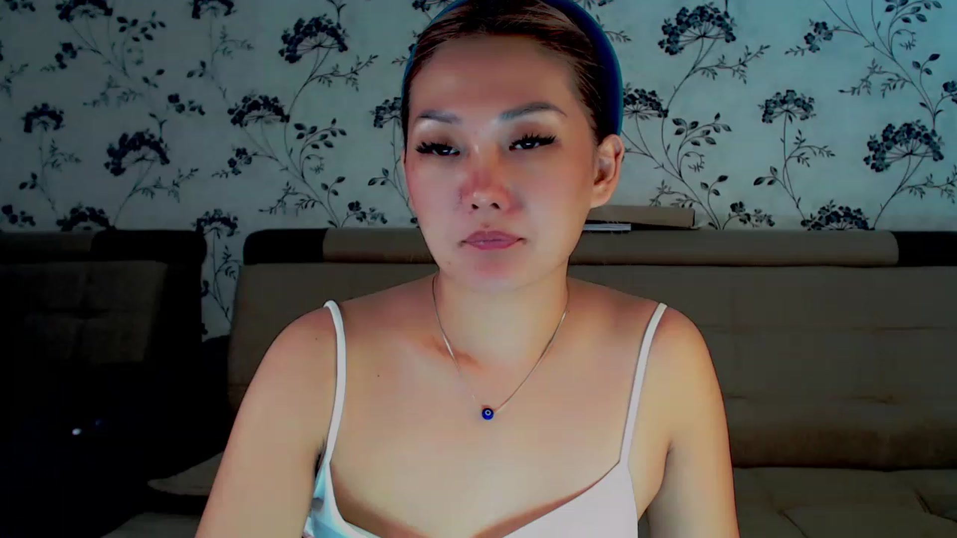 Gallery image thumbnail from Oiuysgdb's myfreecams stream on, 12/09/2022, 13:08 image 9 of 20