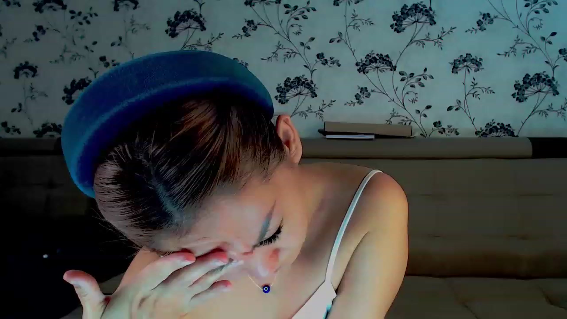 Gallery image thumbnail from Oiuysgdb's myfreecams stream on, 12/09/2022, 13:08 image 20 of 20