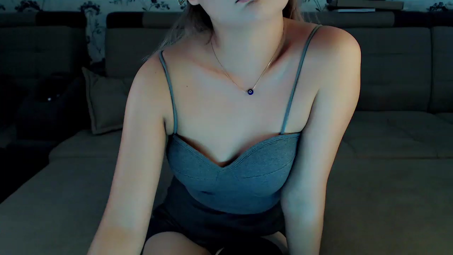 Gallery image thumbnail from Oiuysgdb's myfreecams stream on, 12/11/2022, 11:23 image 16 of 20
