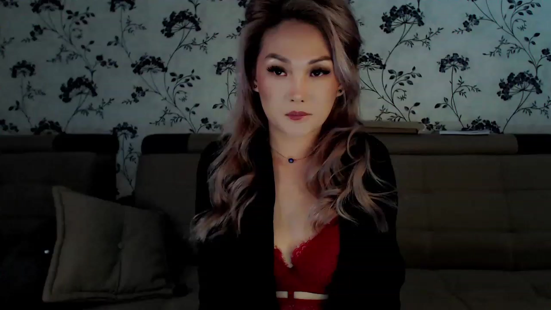 Gallery image thumbnail from Oiuysgdb's myfreecams stream on, 12/15/2022, 12:08 image 1 of 20