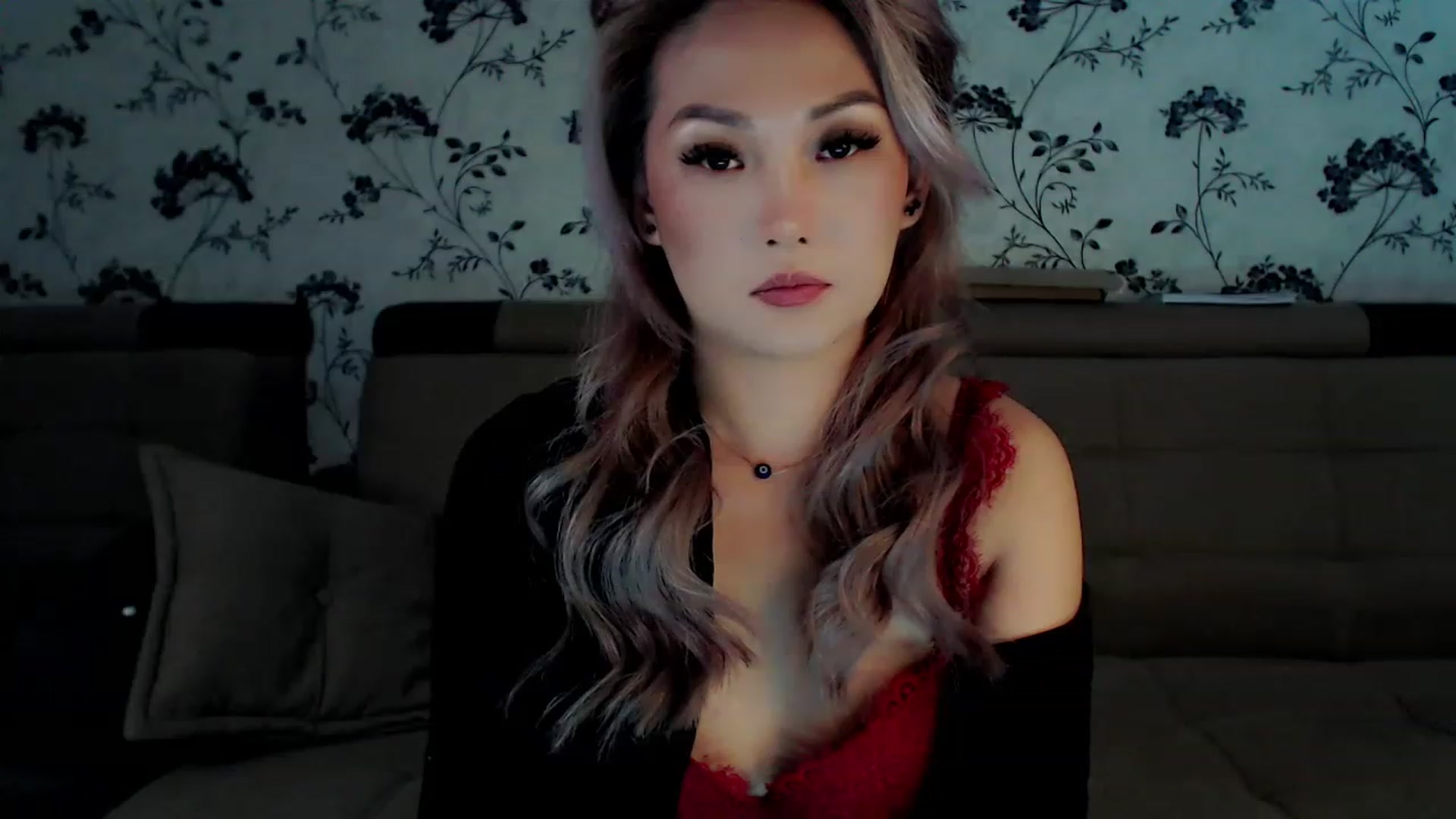 Gallery image thumbnail from Oiuysgdb's myfreecams stream on, 12/15/2022, 12:08 image 16 of 20