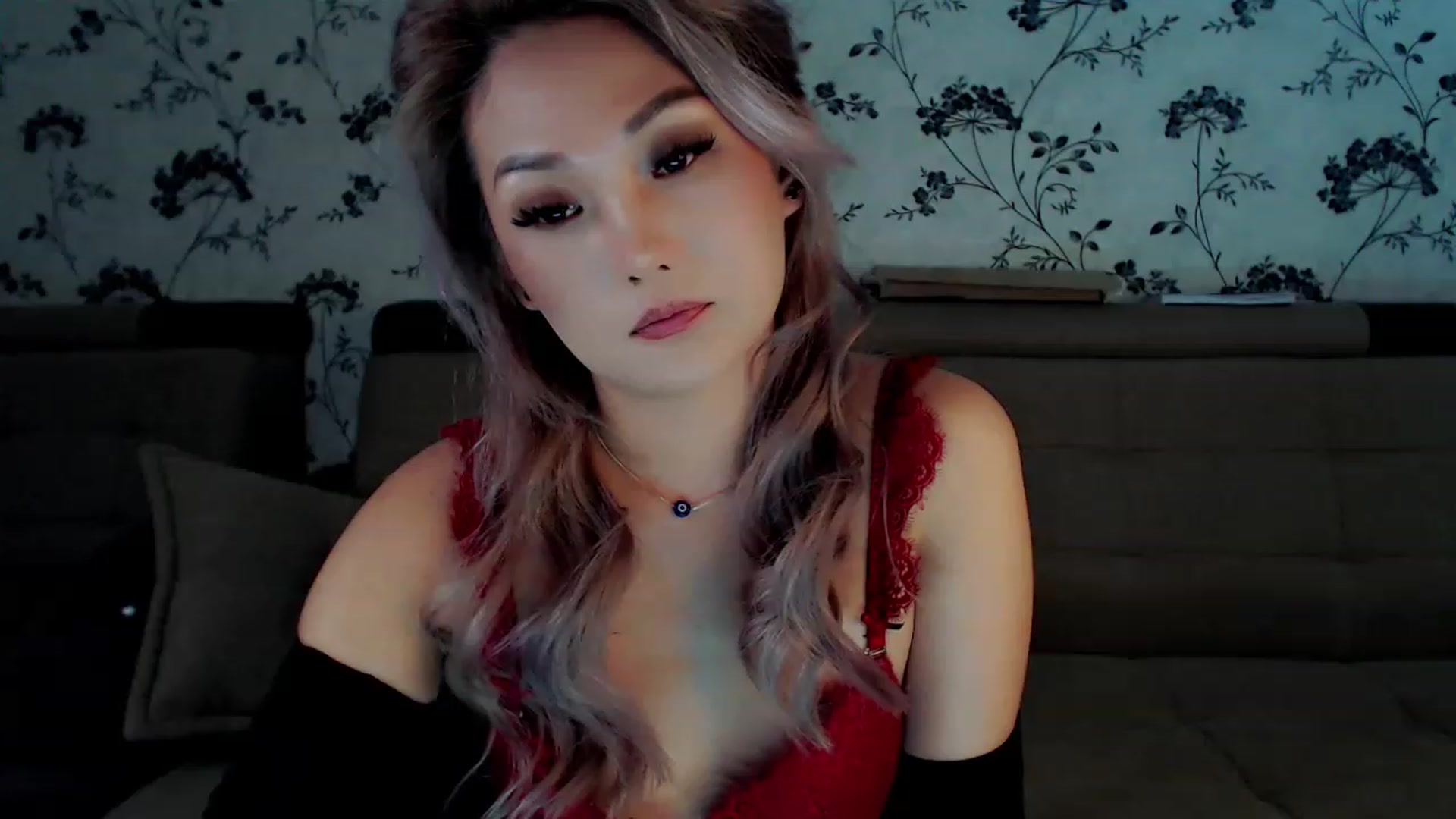 Gallery image thumbnail from Oiuysgdb's myfreecams stream on, 12/15/2022, 12:08 image 19 of 20