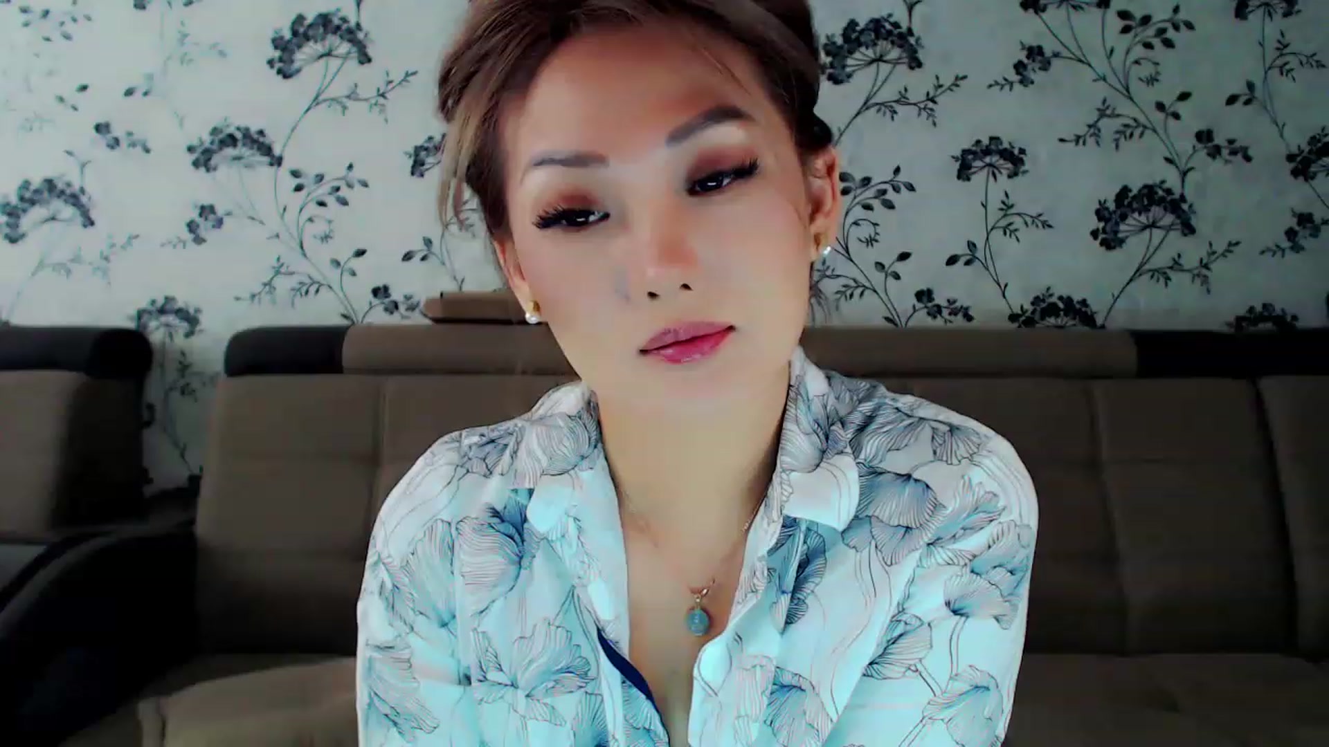 Gallery image thumbnail from Oiuysgdb's myfreecams stream on, 12/26/2022, 09:55 image 9 of 20