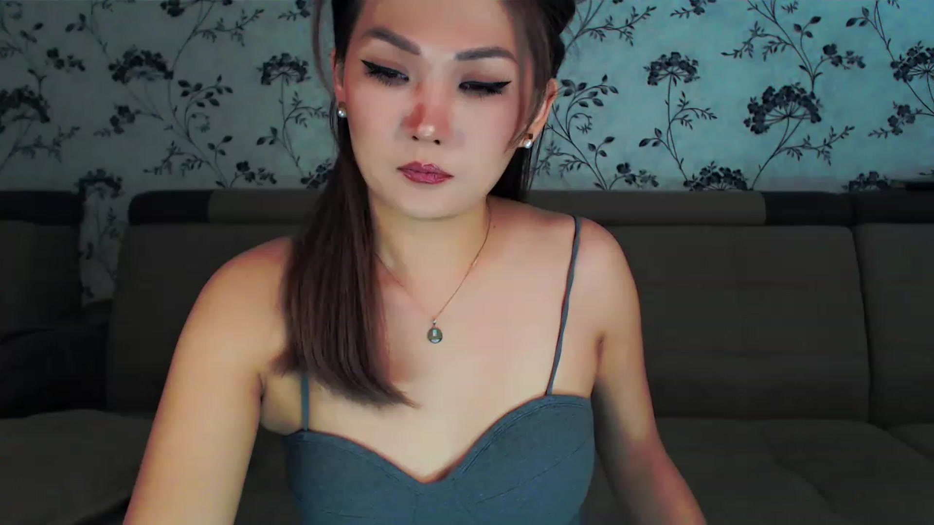 Gallery image thumbnail from Oiuysgdb's myfreecams stream on, 01/15/2023, 12:41 image 18 of 20