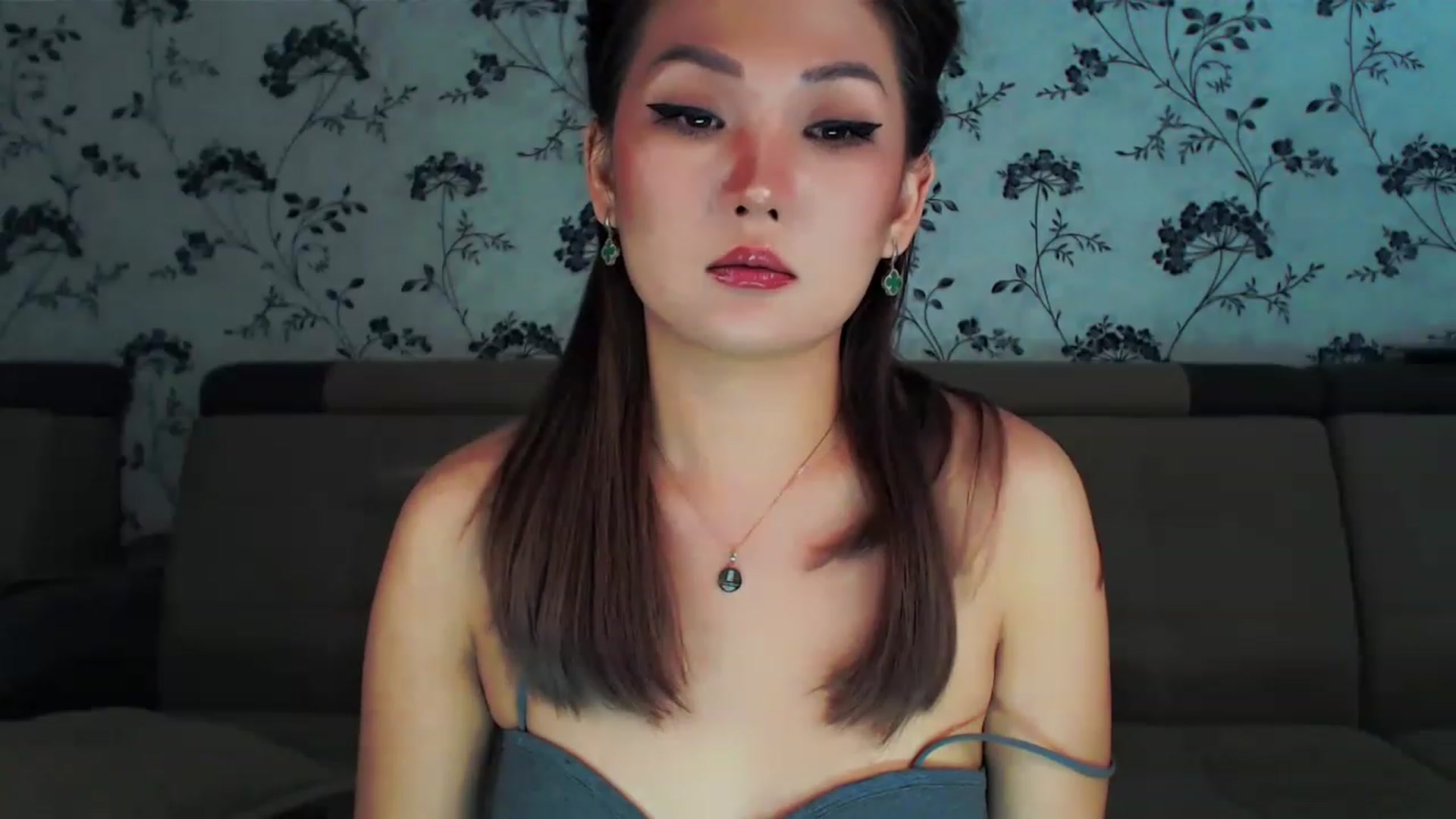 Gallery image thumbnail from Oiuysgdb's myfreecams stream on, 01/15/2023, 14:06 image 19 of 20