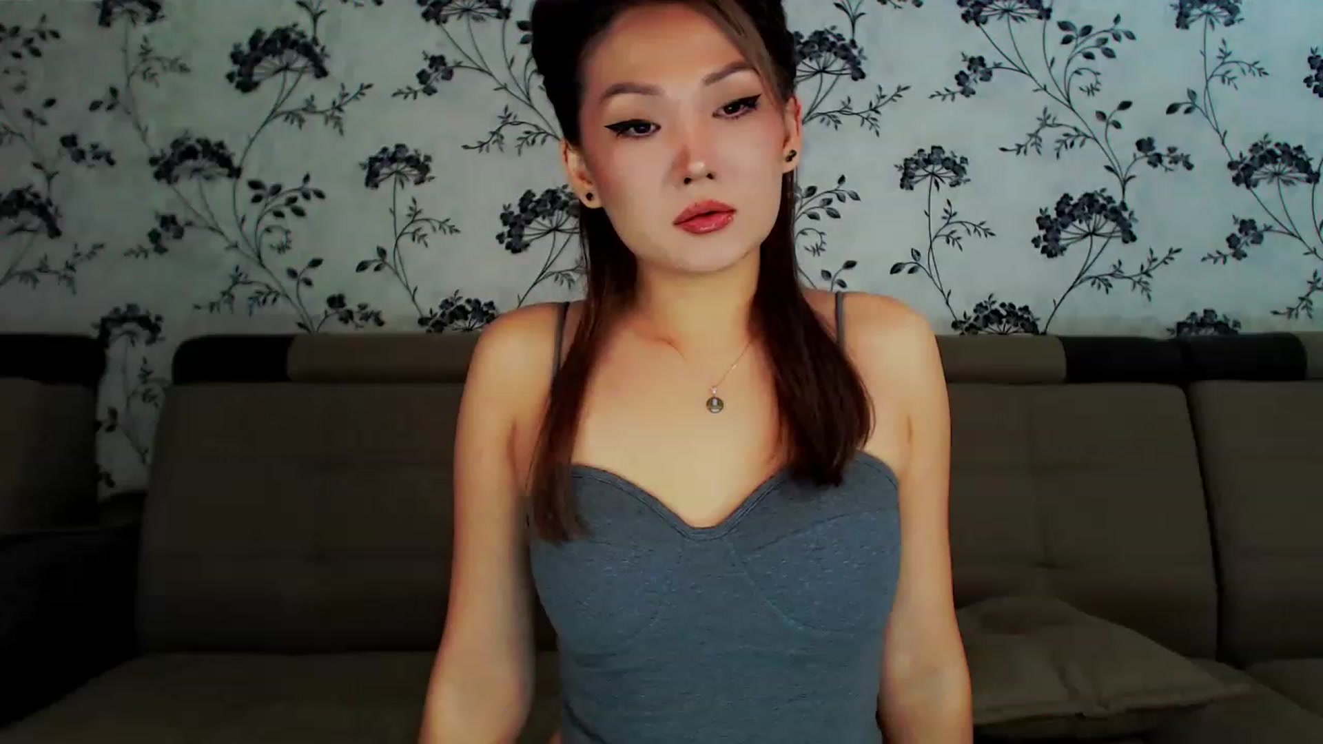 Gallery image thumbnail from Oiuysgdb's myfreecams stream on, 01/25/2023, 16:25 image 9 of 20
