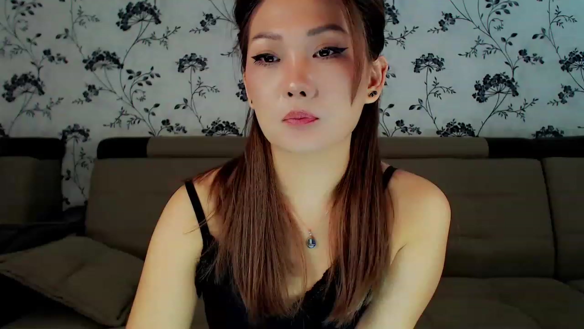 Gallery image thumbnail from Oiuysgdb's myfreecams stream on, 01/26/2023, 11:25 image 12 of 20