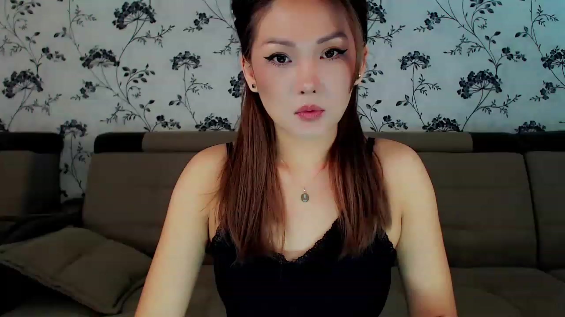 Gallery image thumbnail from Oiuysgdb's myfreecams stream on, 01/26/2023, 11:25 image 2 of 20