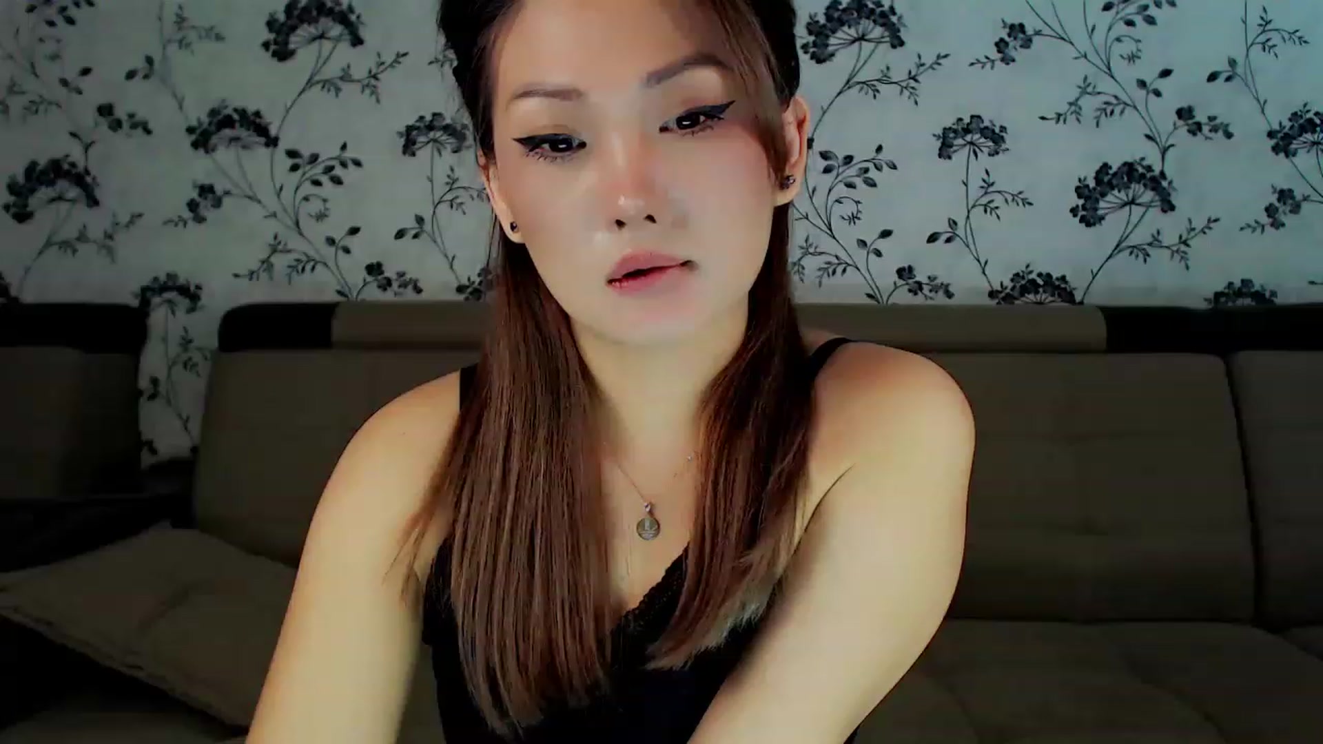 Gallery image thumbnail from Oiuysgdb's myfreecams stream on, 01/26/2023, 12:25 image 5 of 20