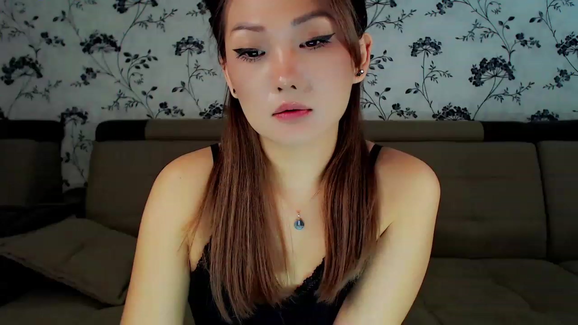Gallery image thumbnail from Oiuysgdb's myfreecams stream on, 01/26/2023, 12:25 image 3 of 20