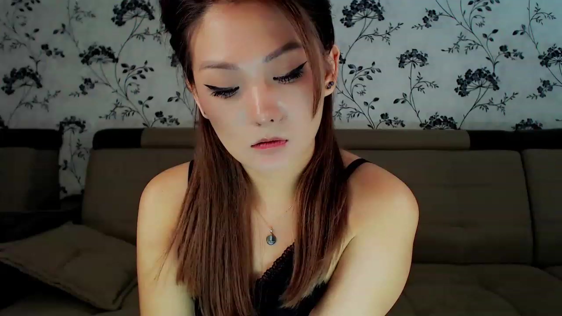 Gallery image thumbnail from Oiuysgdb's myfreecams stream on, 01/26/2023, 12:25 image 6 of 20