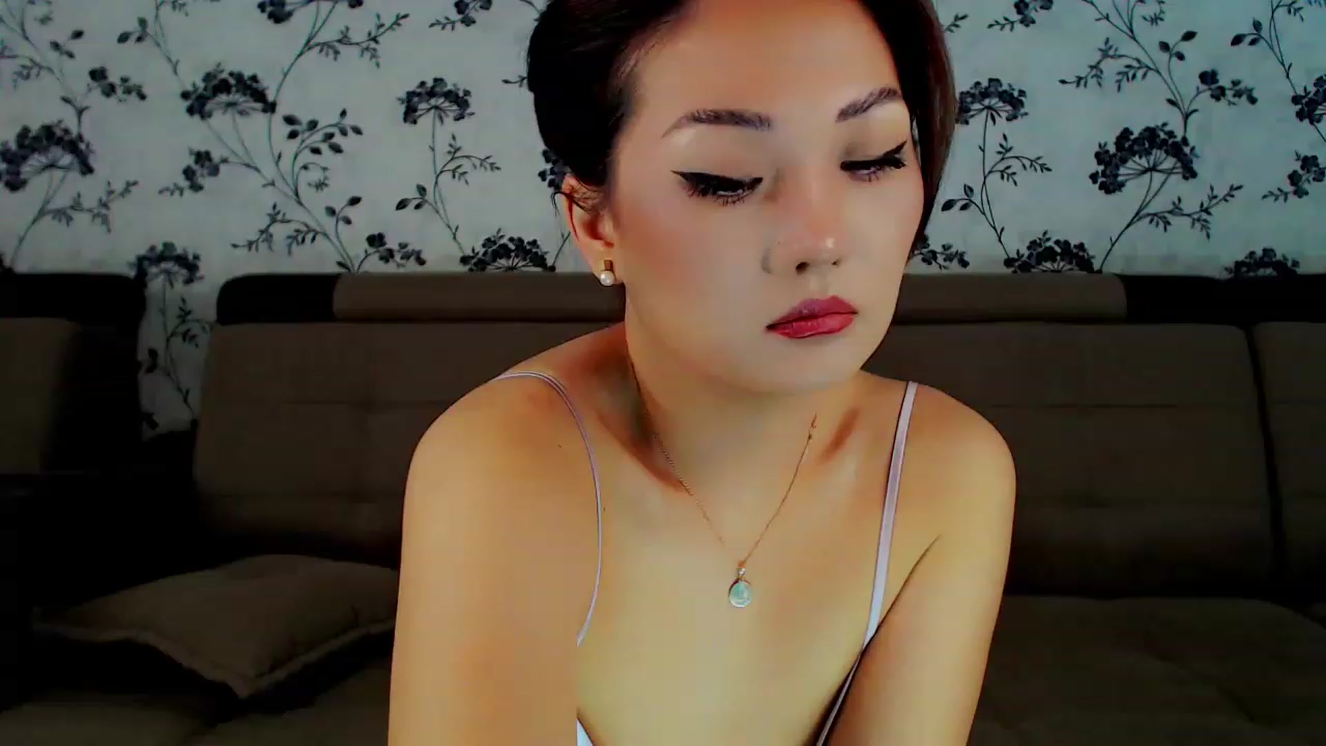 Gallery image thumbnail from Oiuysgdb's myfreecams stream on, 01/30/2023, 10:42 image 7 of 20