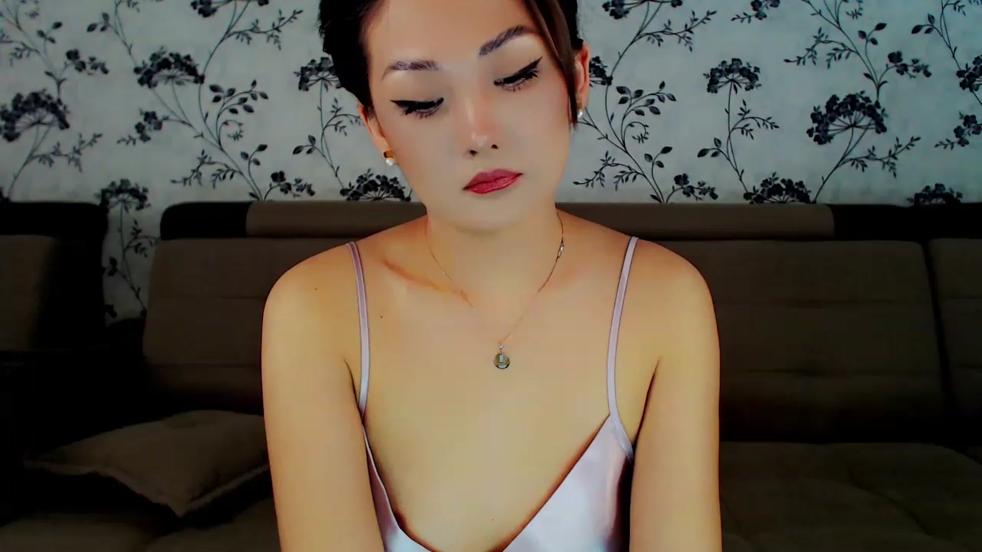 Gallery image thumbnail from Oiuysgdb's myfreecams stream on, 01/30/2023, 10:42 image 2 of 20