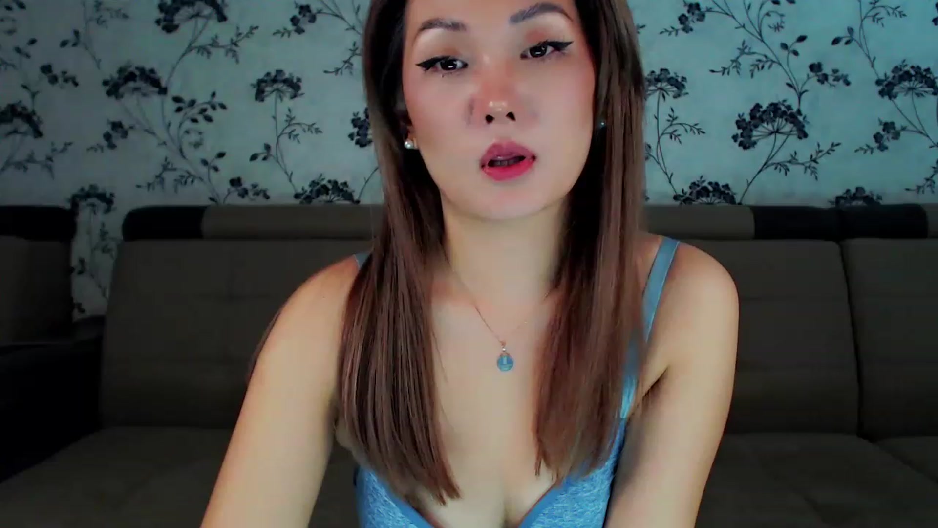 Gallery image thumbnail from Oiuysgdb's myfreecams stream on, 02/07/2023, 12:30 image 9 of 20