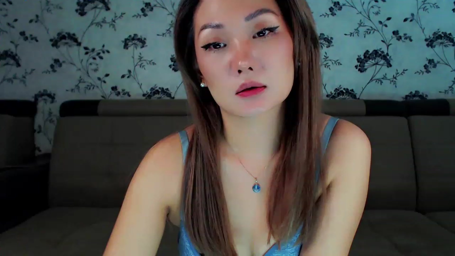 Gallery image thumbnail from Oiuysgdb's myfreecams stream on, 02/07/2023, 12:30 image 10 of 20