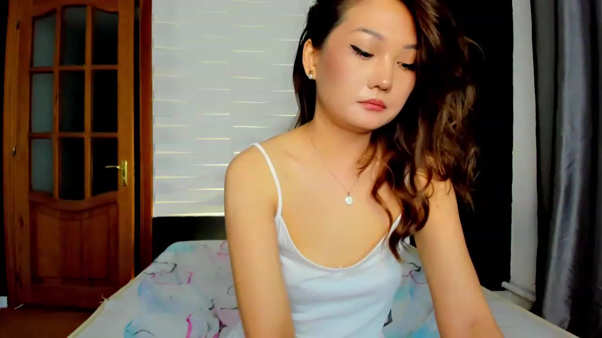 Gallery image thumbnail from Oiuysgdb's myfreecams stream on, 02/25/2023, 17:05 image 2 of 20