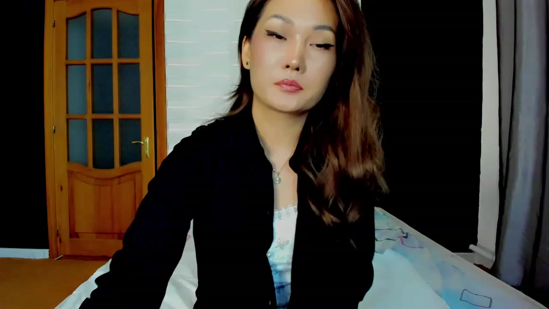 Gallery image thumbnail from Oiuysgdb's myfreecams stream on, 02/27/2023, 15:05 image 1 of 20