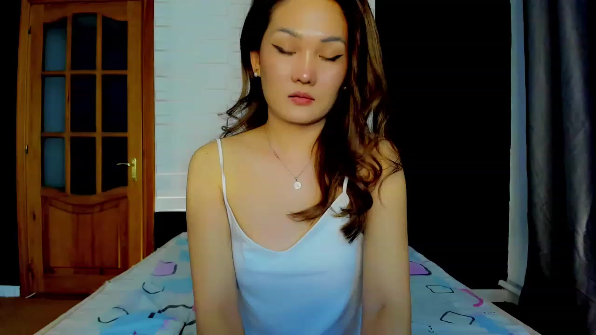Gallery image thumbnail from Oiuysgdb's myfreecams stream on, 03/11/2023, 16:03 image 19 of 20