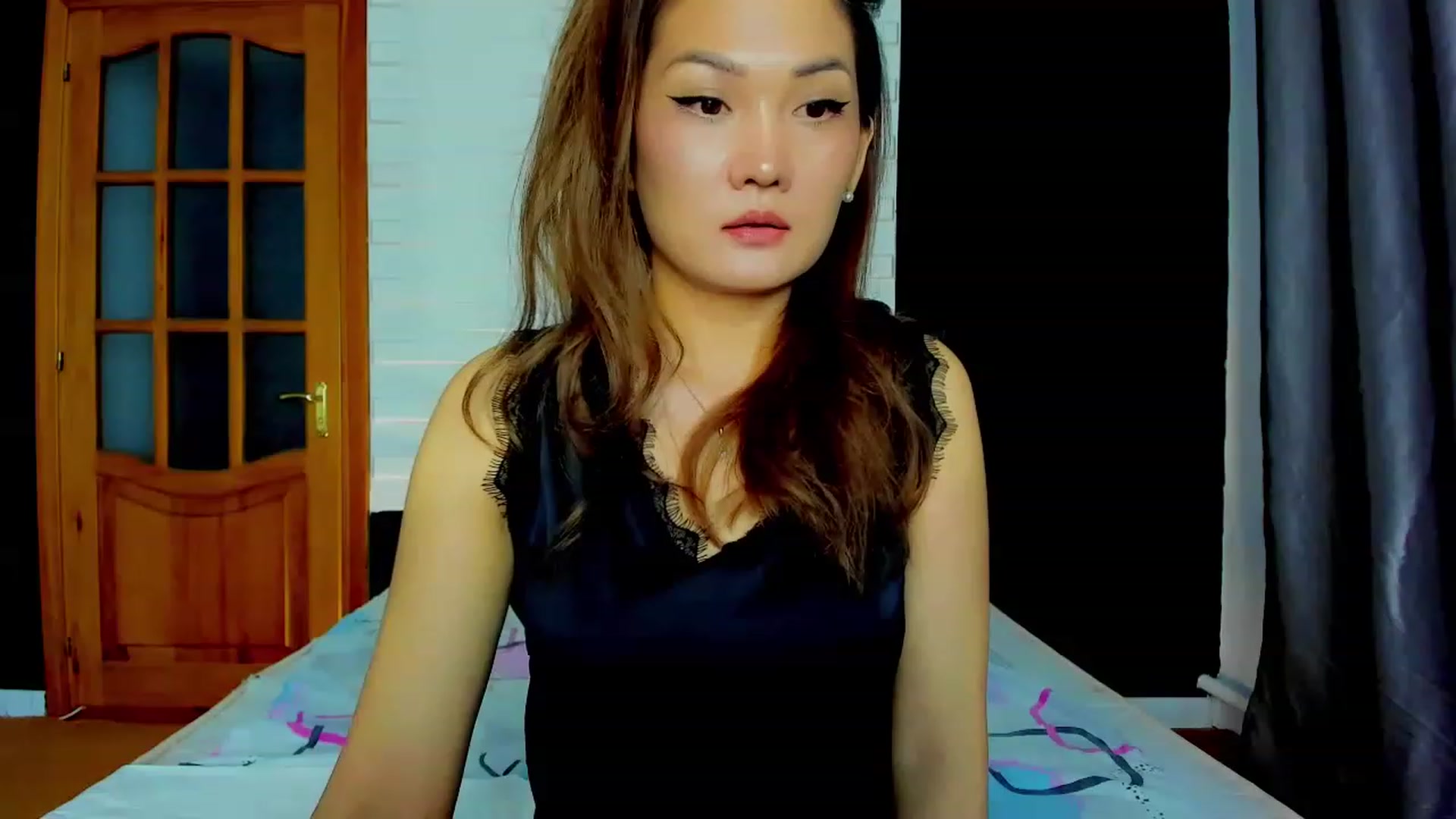 Gallery image thumbnail from Oiuysgdb's myfreecams stream on, 03/12/2023, 16:53 image 2 of 20