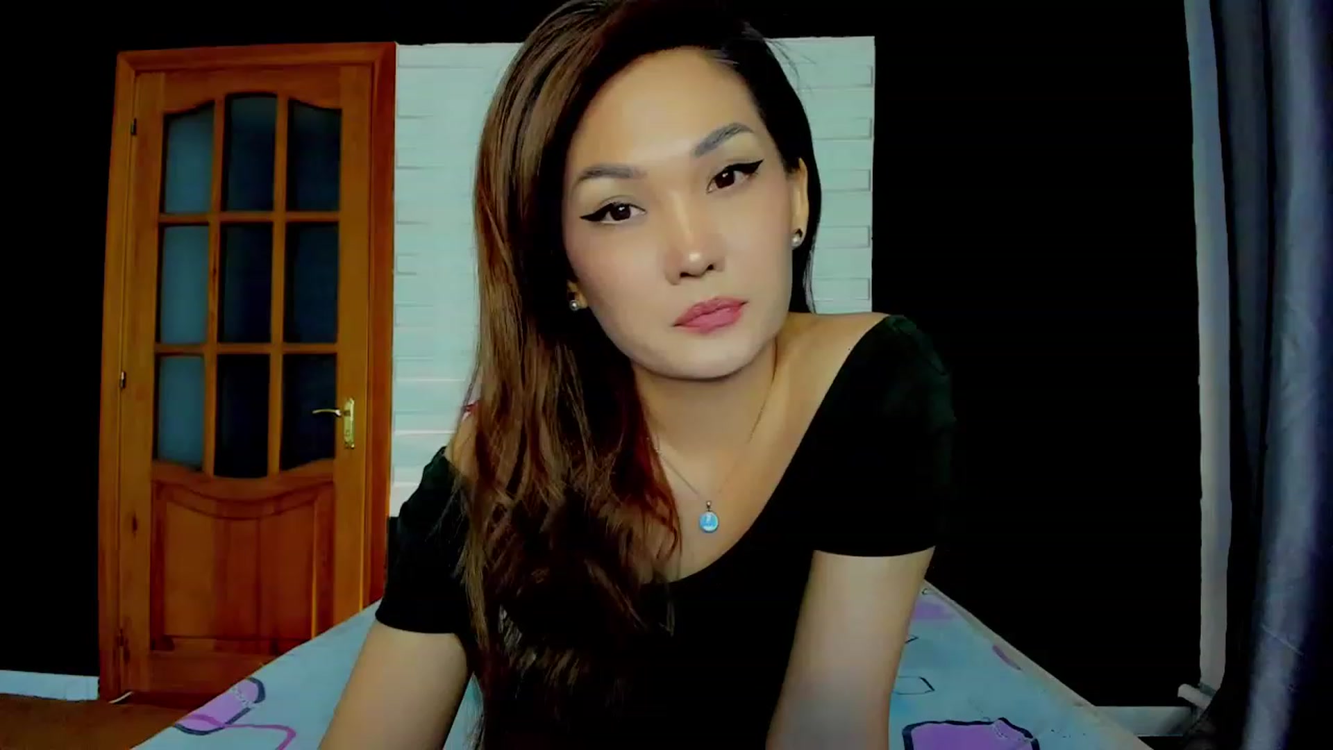 Gallery image thumbnail from Oiuysgdb's myfreecams stream on, 03/15/2023, 15:17 image 3 of 20