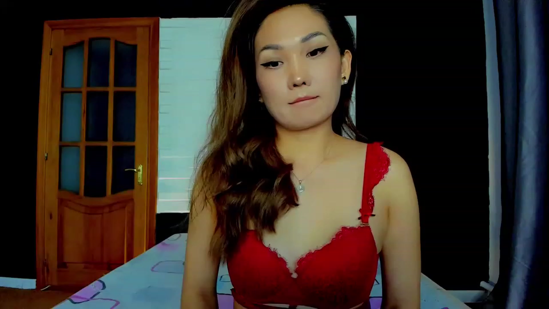 Gallery image thumbnail from Oiuysgdb's myfreecams stream on, 03/15/2023, 16:07 image 18 of 20