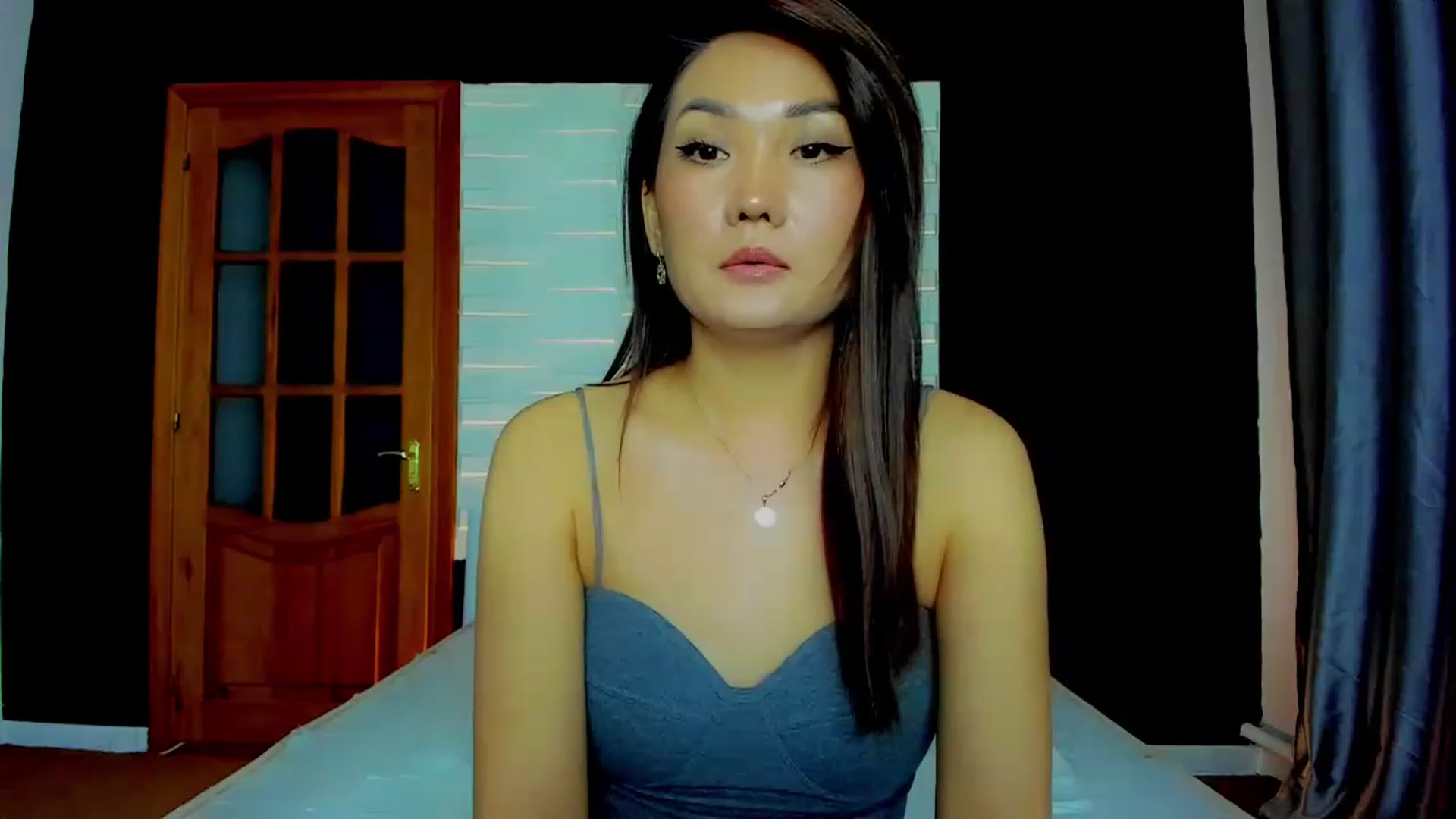 Gallery image thumbnail from Oiuysgdb's myfreecams stream on, 03/27/2023, 15:05 image 17 of 20