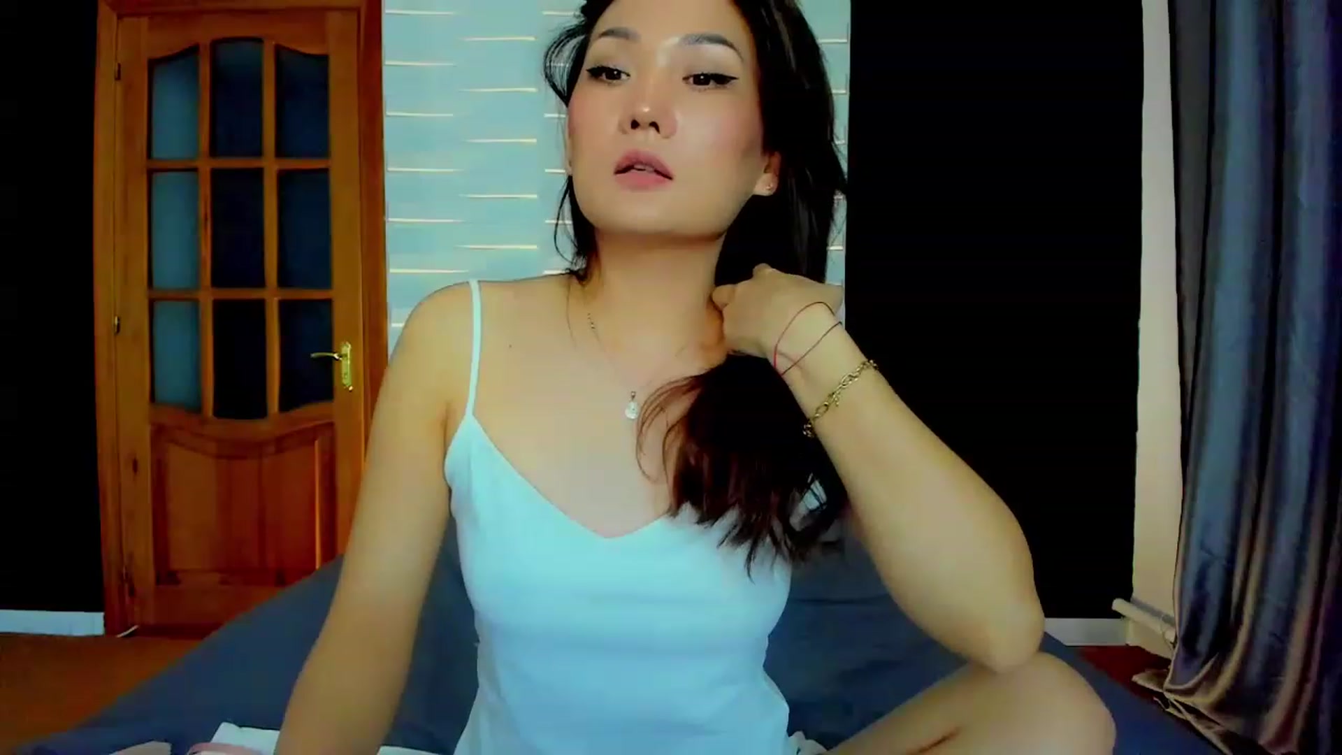 Gallery image thumbnail from Oiuysgdb's myfreecams stream on, 03/30/2023, 16:02 image 9 of 20