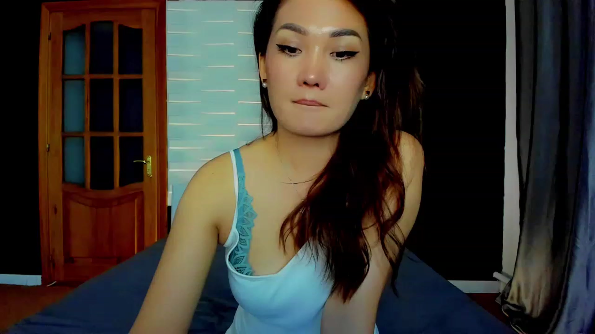 Gallery image thumbnail from Oiuysgdb's myfreecams stream on, 03/31/2023, 16:10 image 12 of 20