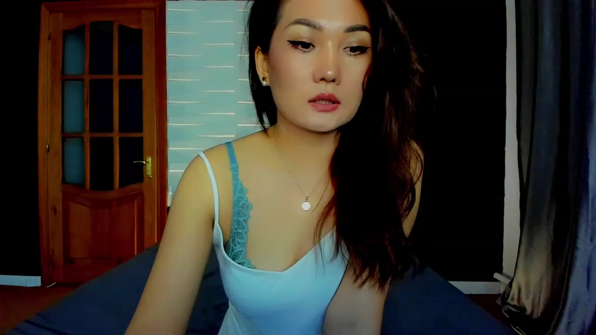 Gallery image thumbnail from Oiuysgdb's myfreecams stream on, 03/31/2023, 16:10 image 5 of 20