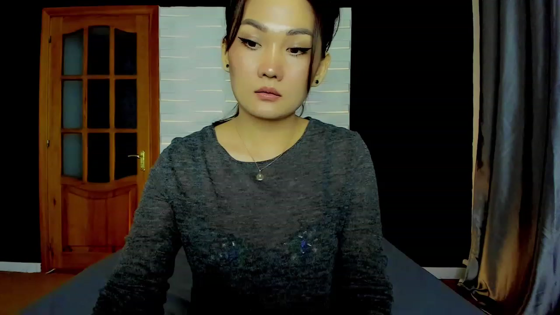Gallery image thumbnail from Oiuysgdb's myfreecams stream on, 04/03/2023, 14:44 image 2 of 20